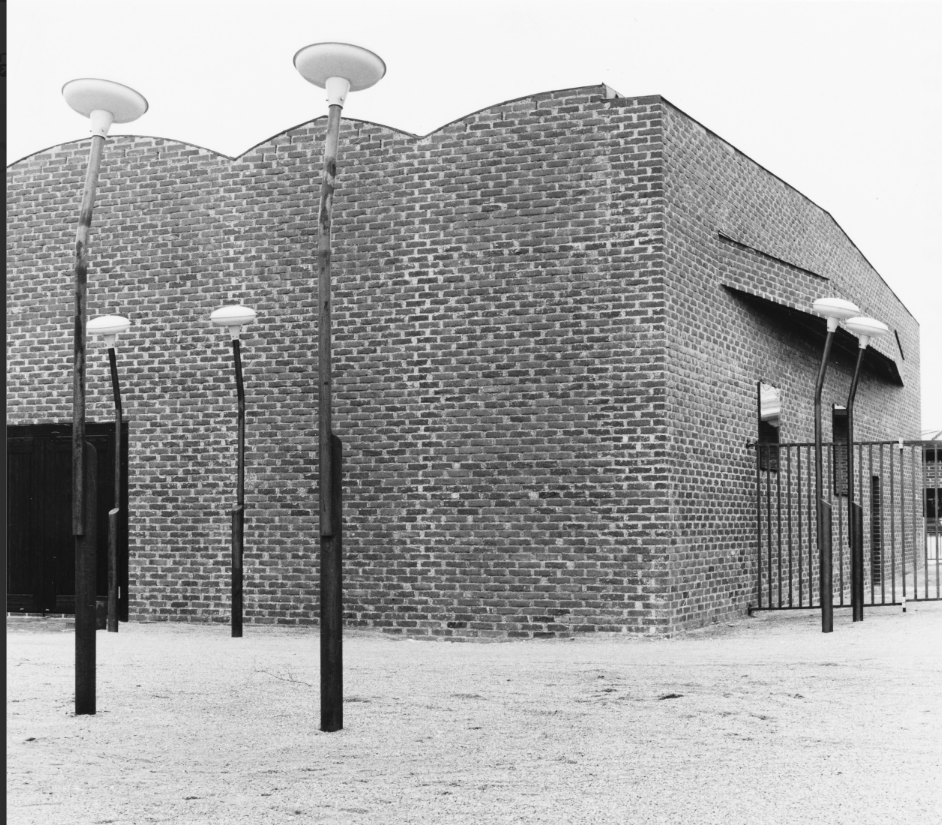 image-b1d9113156310dd34b629a3fa768f06aa13a0423-942x825-png