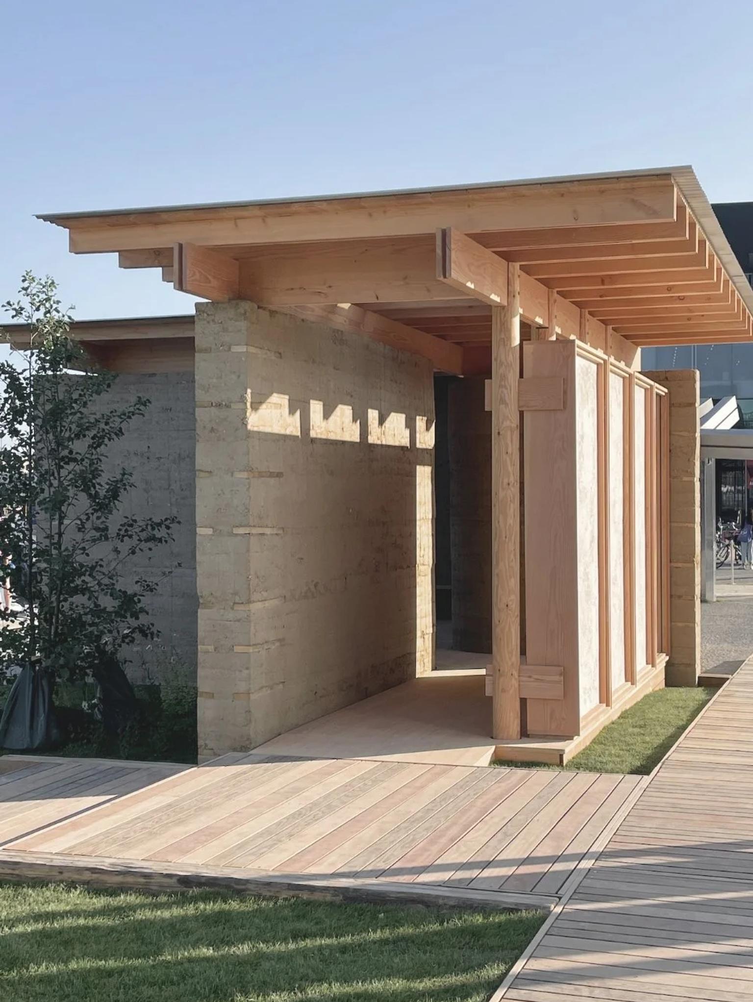 image-b2c26c20c4fee4f656ea585cea5855a6758f4938-1000x1500-webp