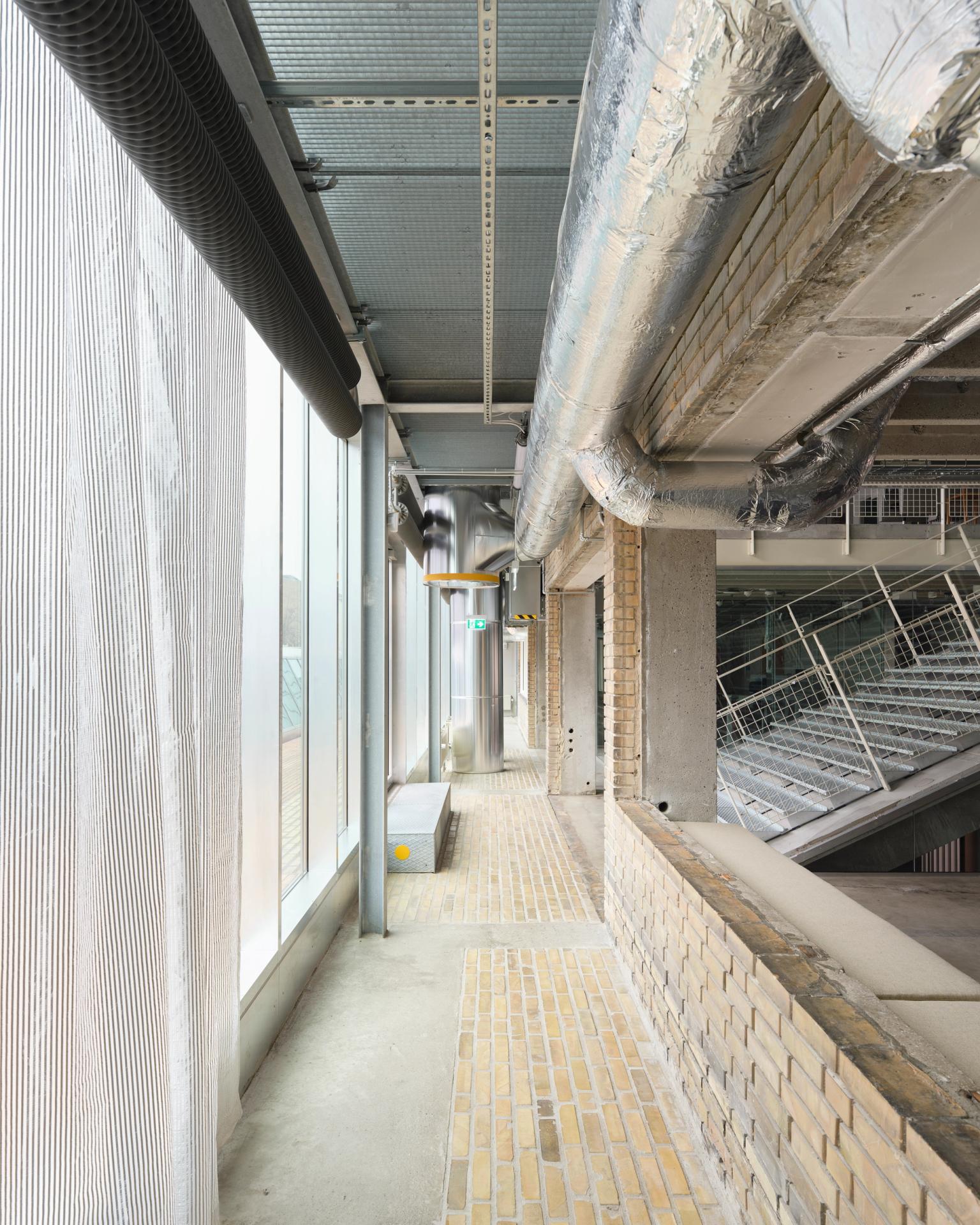 image-b38cd849650b92b5d71e76412e5ccaa04b98b0f5-4096x5120-jpg