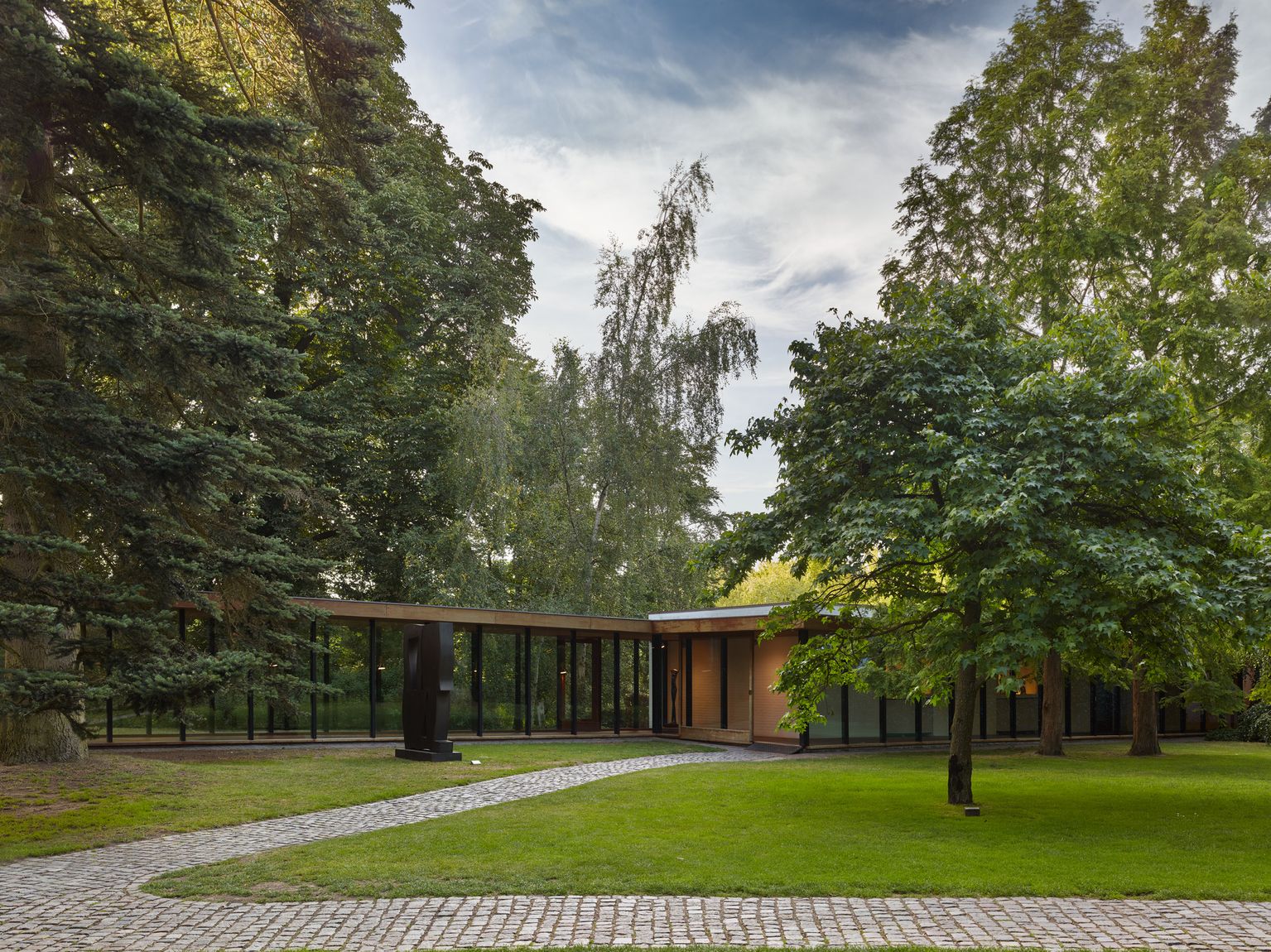 image-ca3dcd38f14359c9f2f1e3a031e691e8618c04f6-2000x1498-jpg