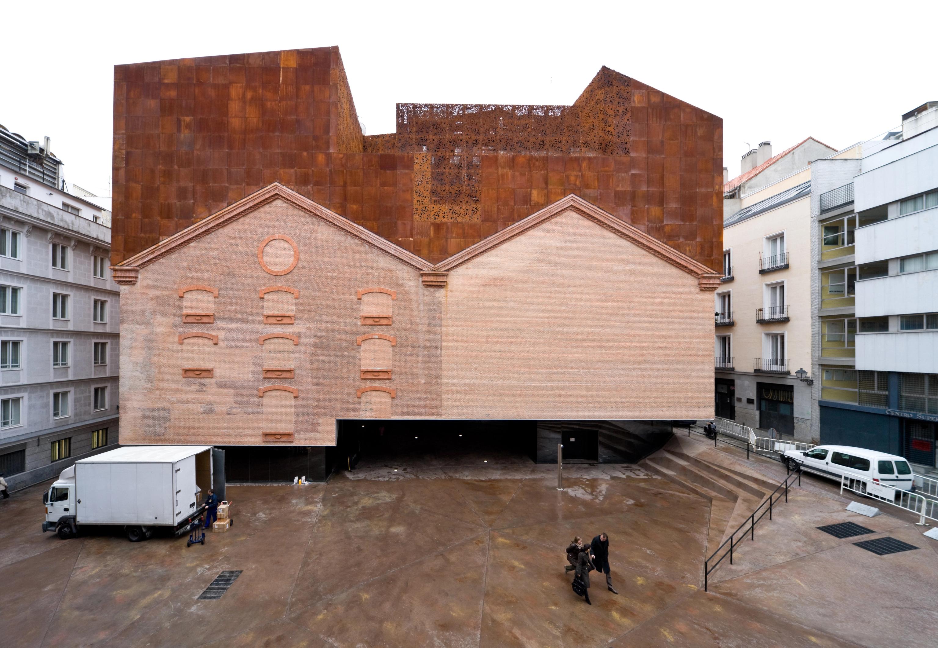 image-cf50319554cad1ec87231c535eddca944b11d2ef-5549x3832-jpg