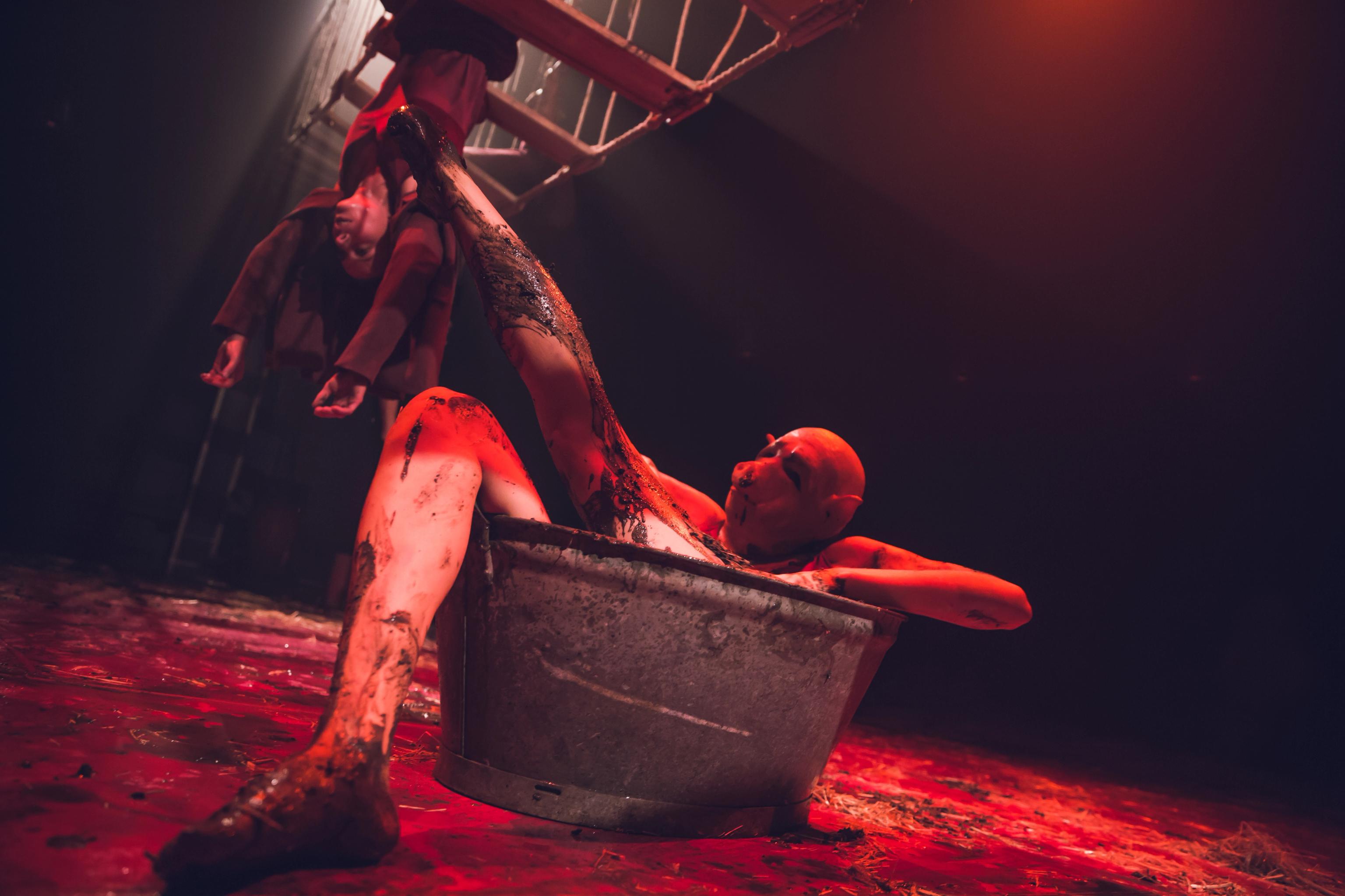 image-de36d7ee2624601a9de919e770db121f62f89bb3-5760x3840-jpg