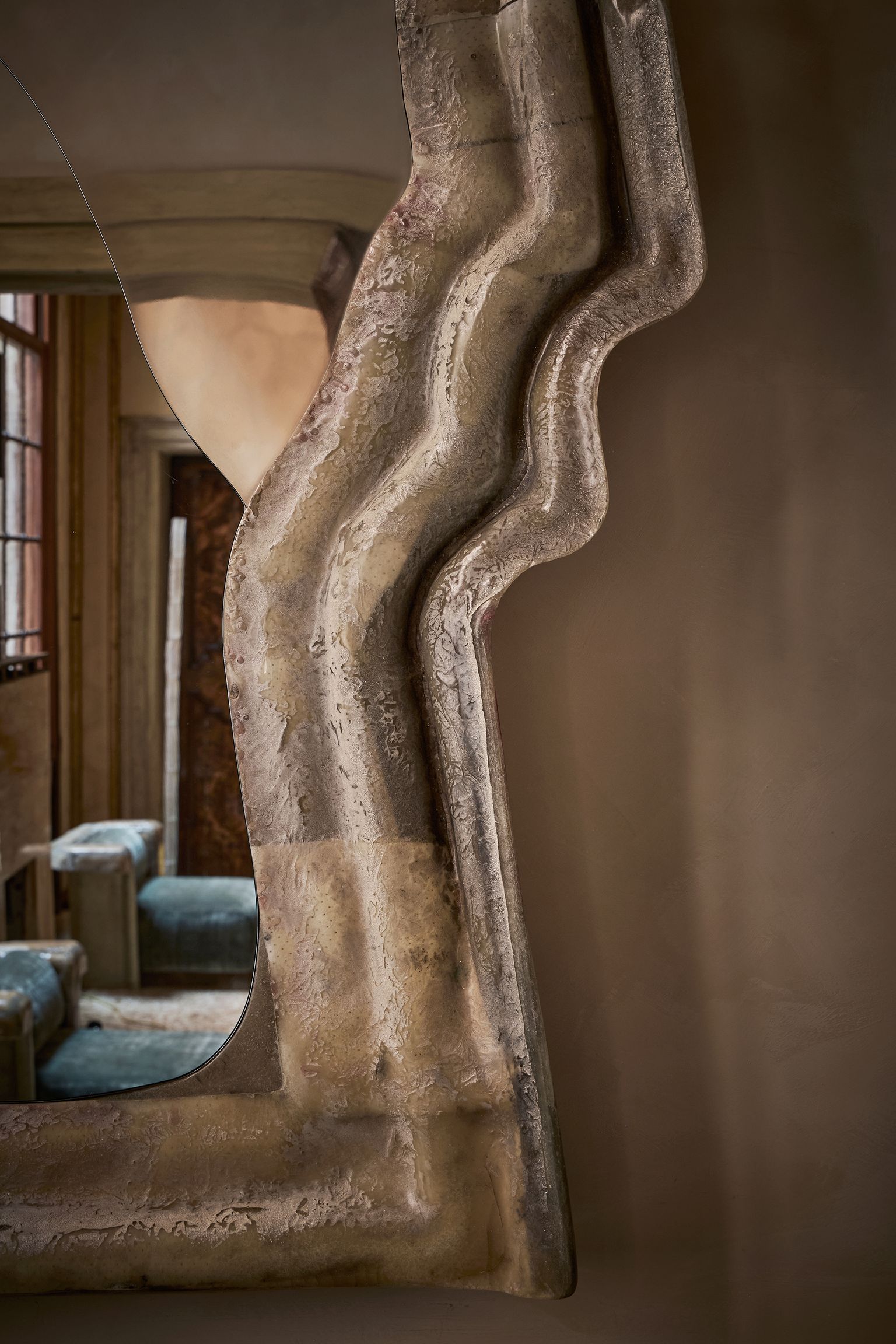 image-f212b9b292ed57028e4bd573128c65392ccfbcd4-2000x3000-jpg