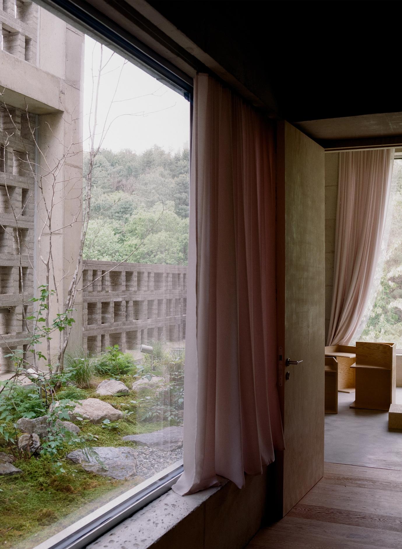 image-fe3874db942e793a4af4b1a4e3f88c9b2fa92768-2447x3000-jpg