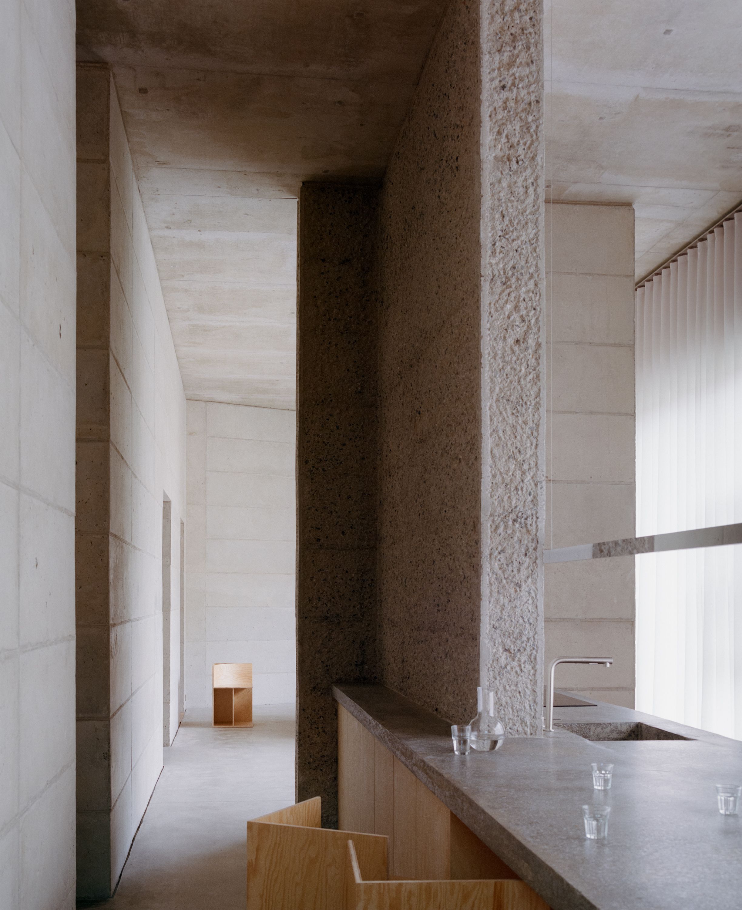 image-ff2d1001a36754d0696d4a09491a43ca68a339ed-2447x3000-jpg