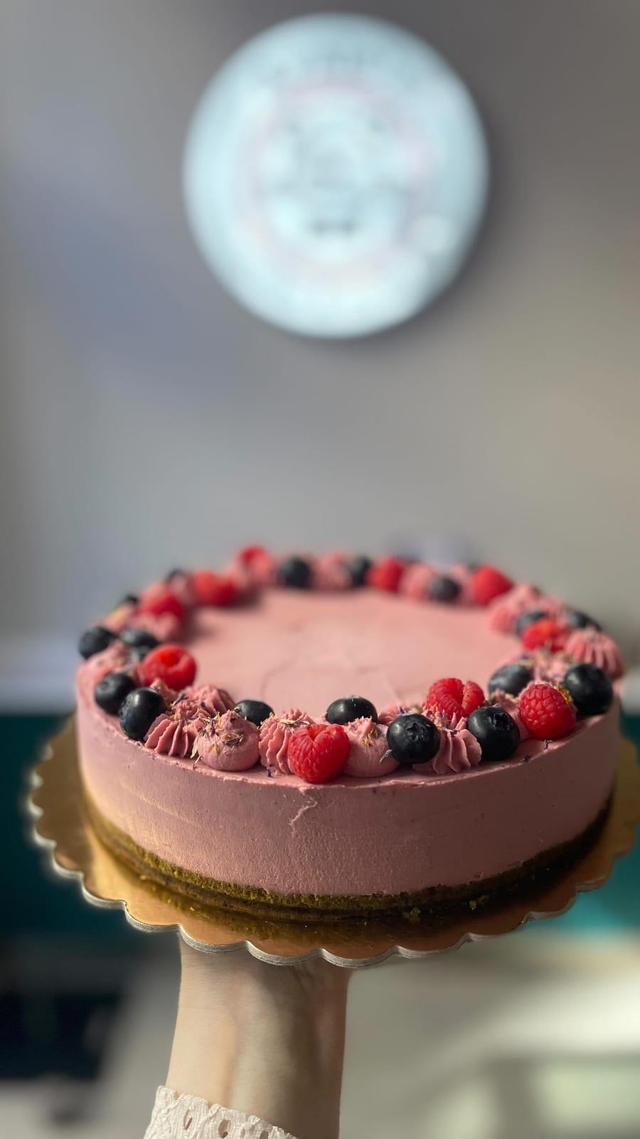 Arnie's Cake & Coffee - photo 1