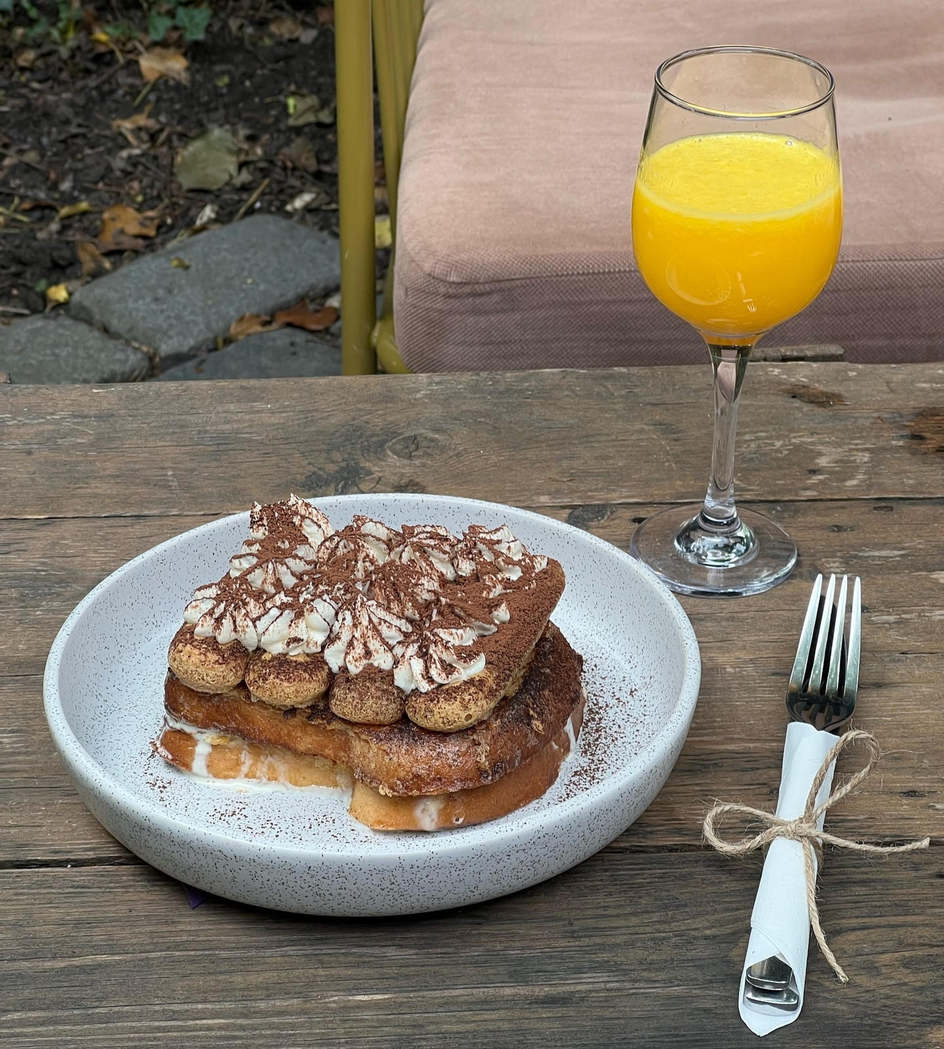 Charlie's Coffee&Garden - photo 2