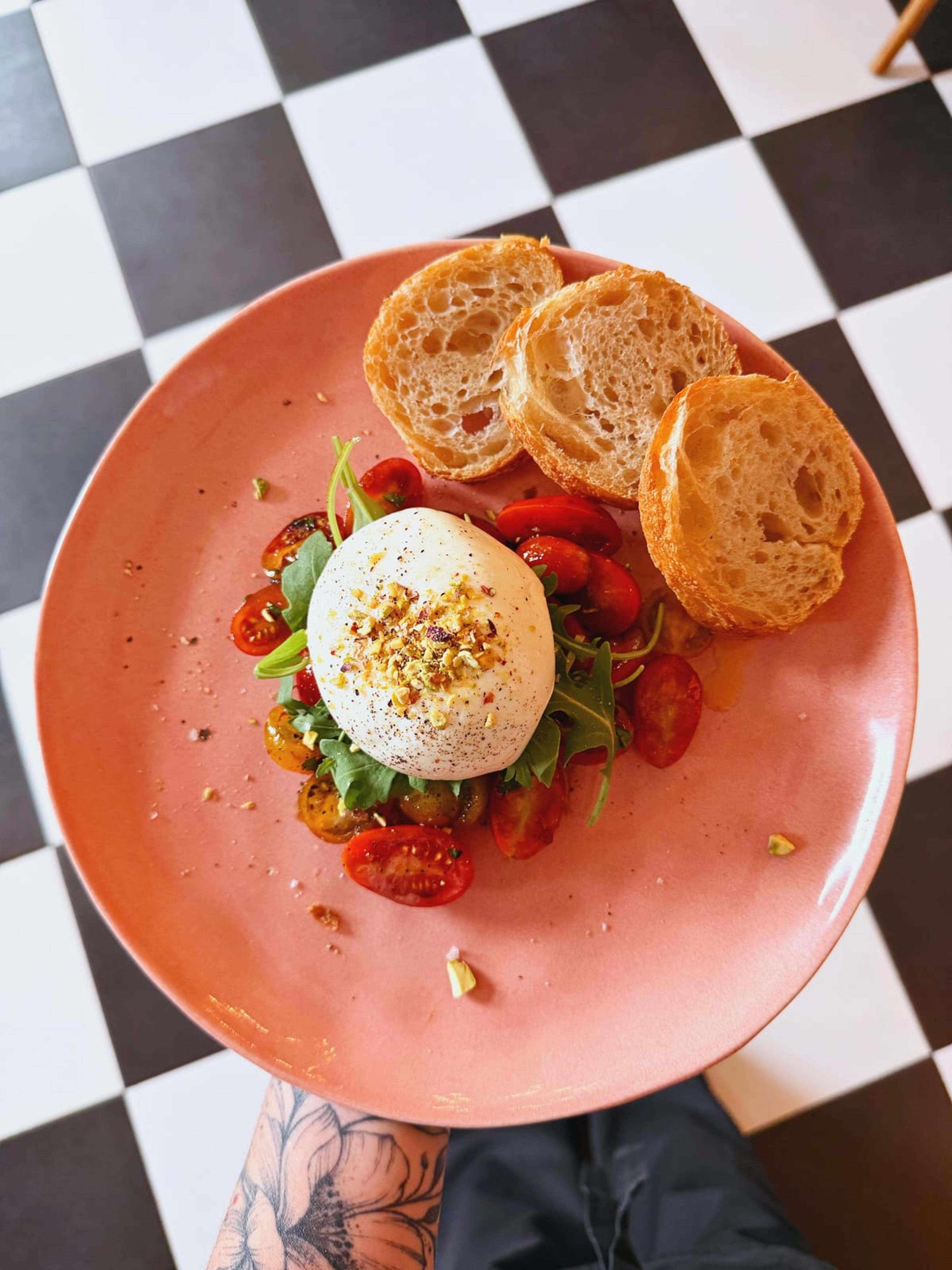 Spot Bistro - photo 1