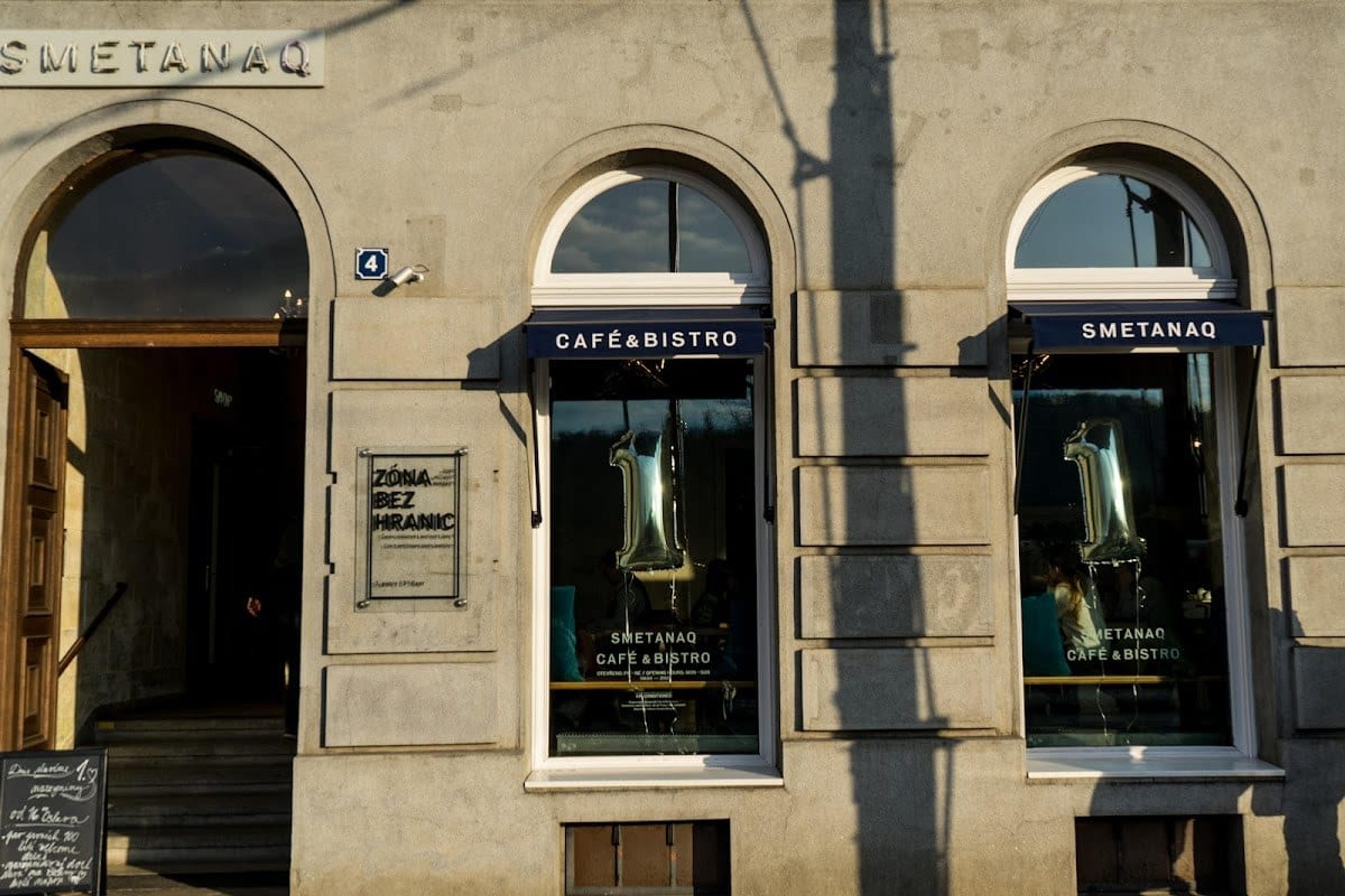 SmetanaQ Café & Bistro - photo 1