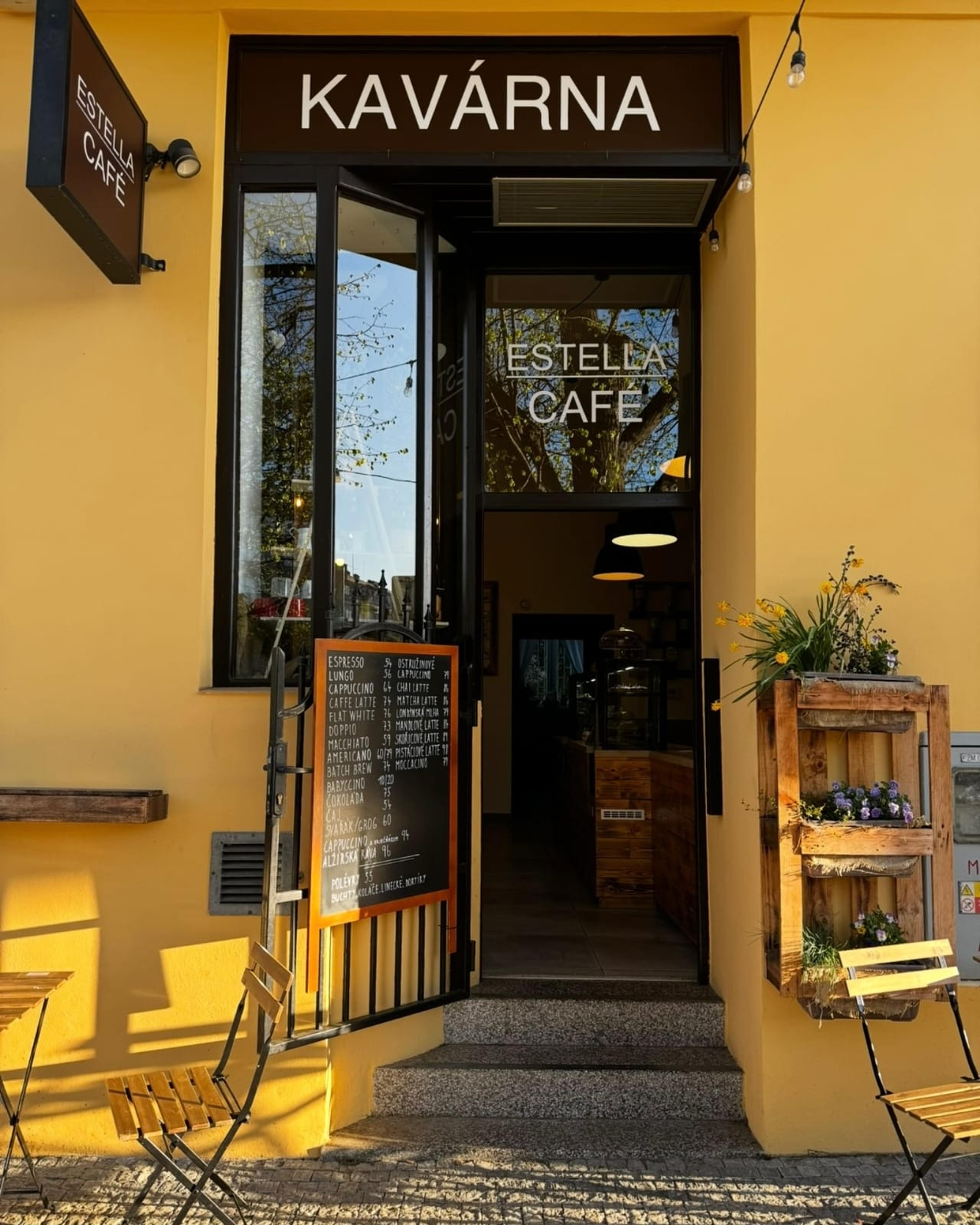 Estella CAFÉ - photo 1