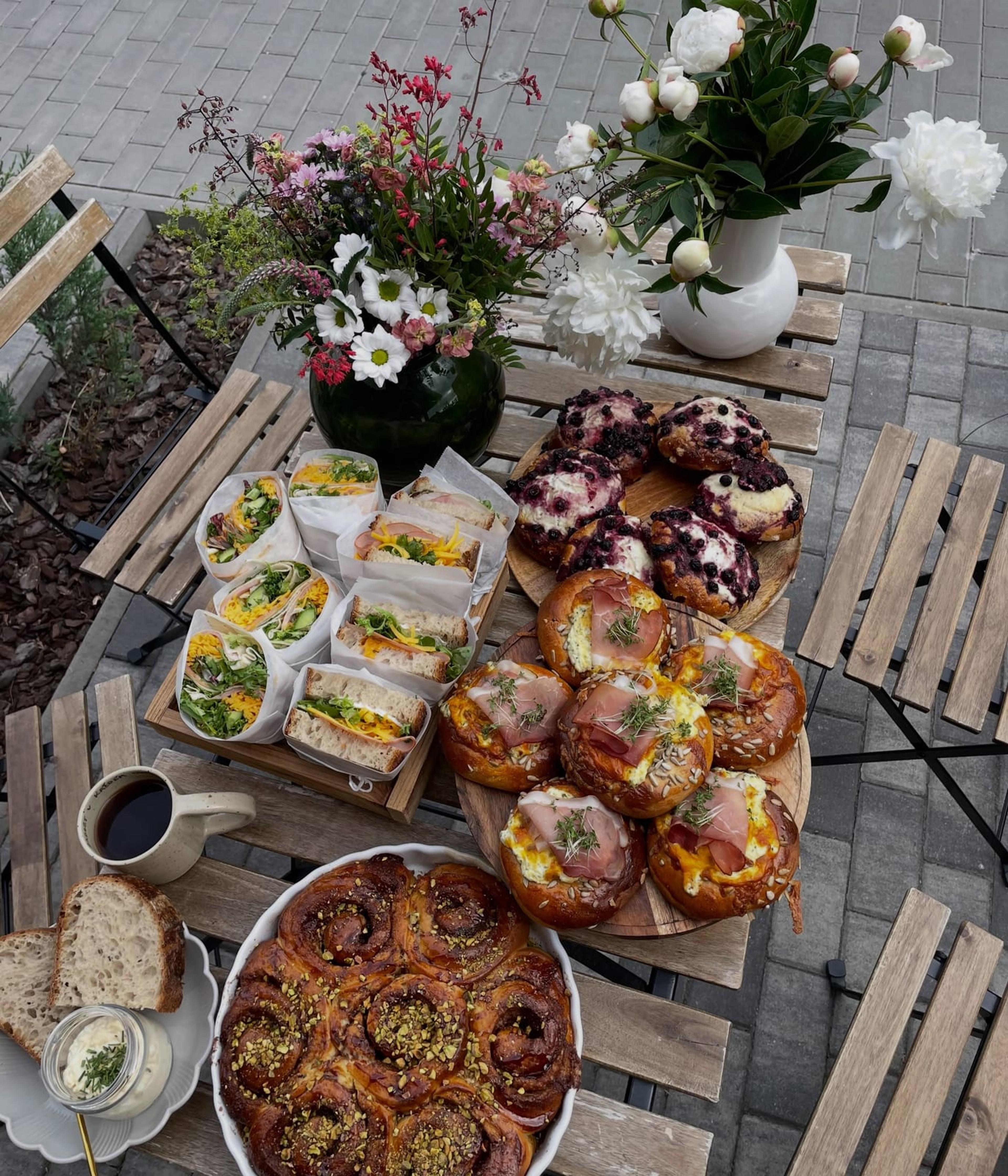 Lístek.Kafé - photo 1