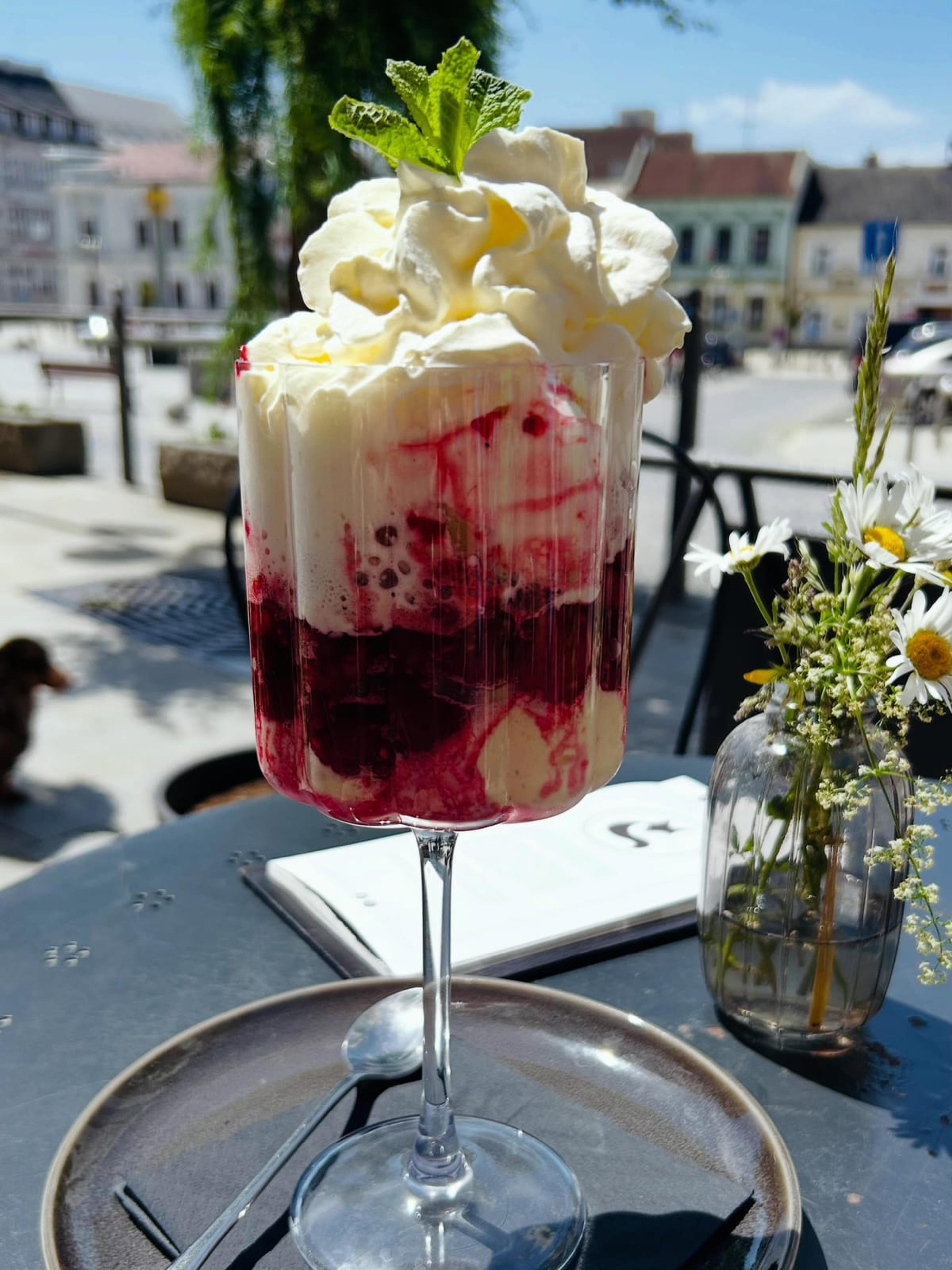 VeCafe & Sweet - photo 1