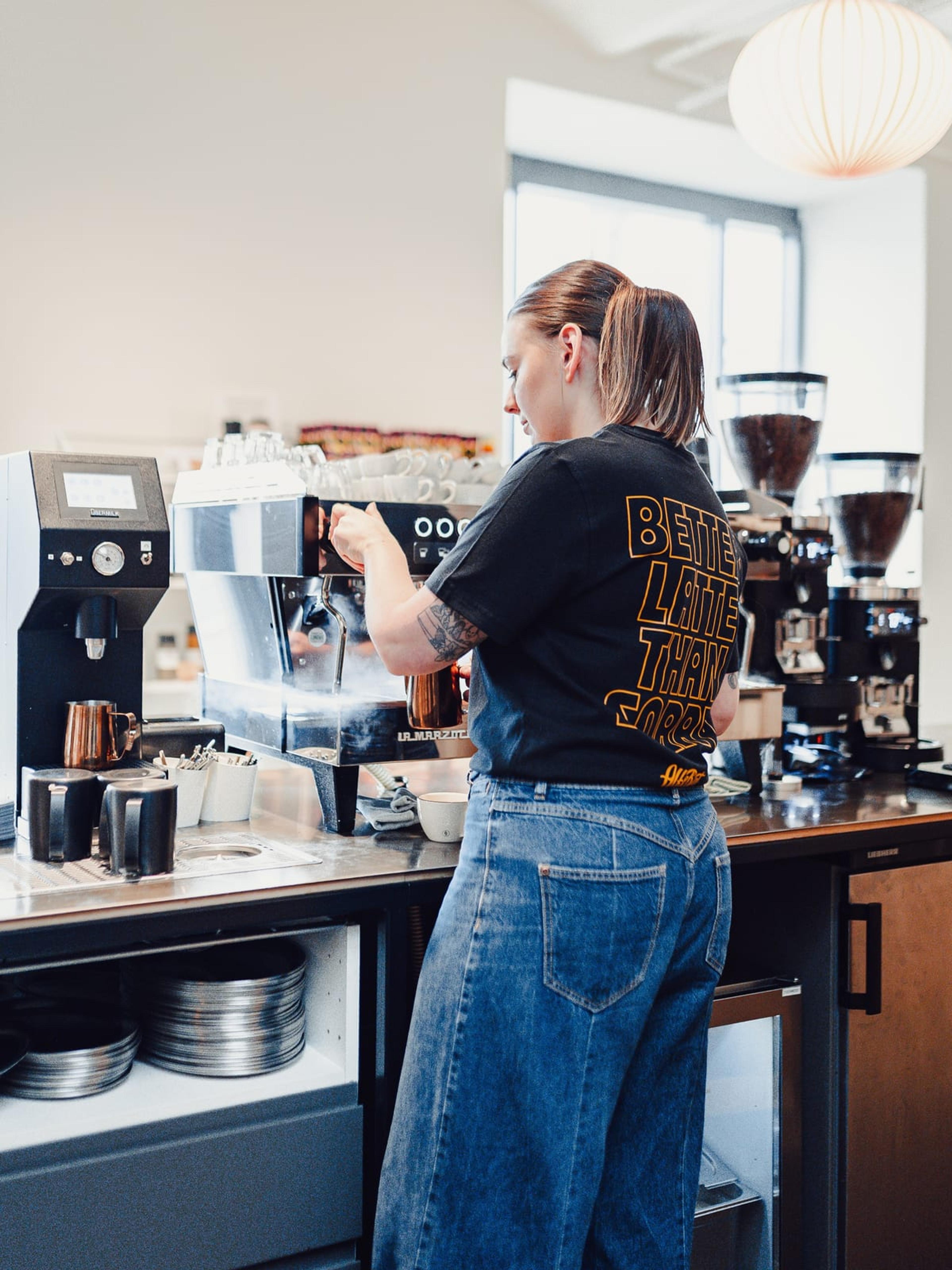 EMA espresso bar - photo 1