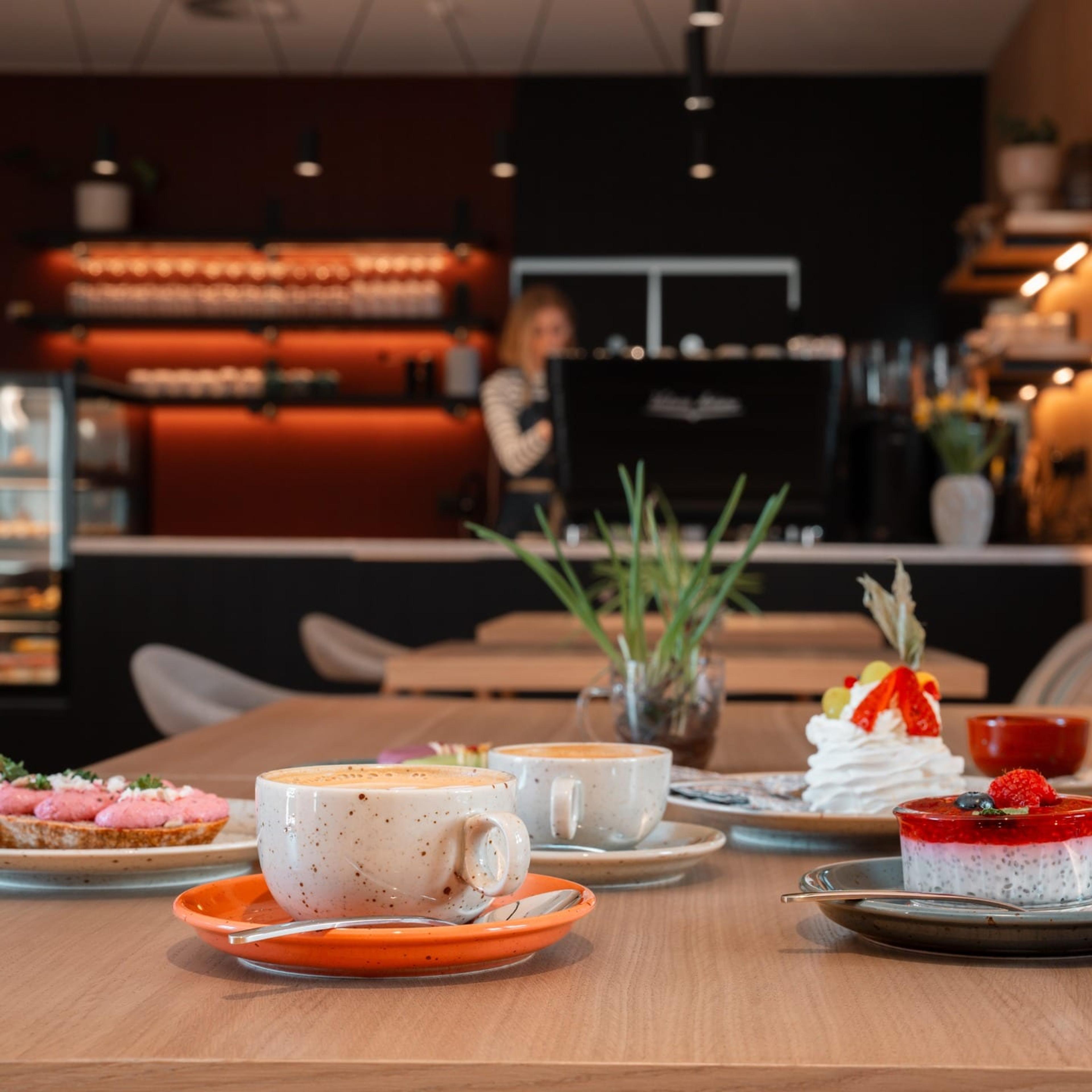 JINÝ KAFE - photo 1