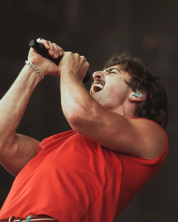 Benson Boone at Lollapalooza Berlin