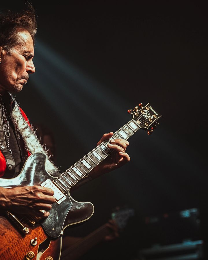 Steve Vai
