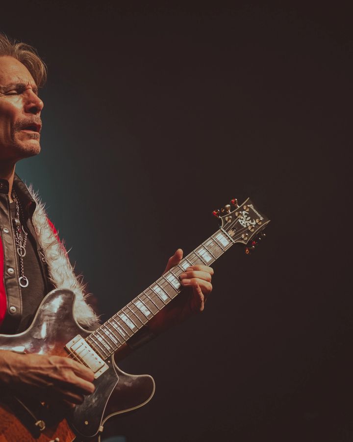 Steve Vai