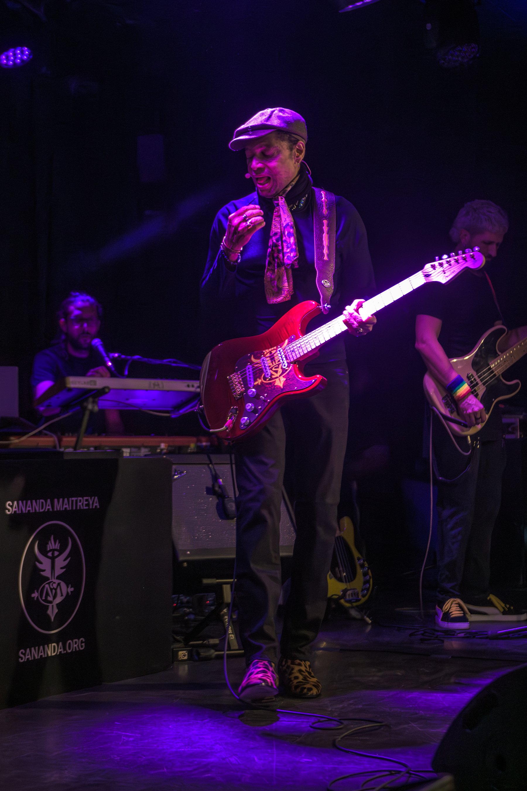 Sananda Maitreya performing at La 2 de Apolo in Barcelona, October 2026