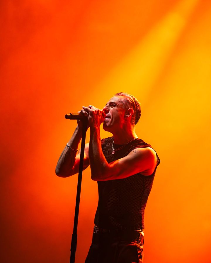 Confidence Man