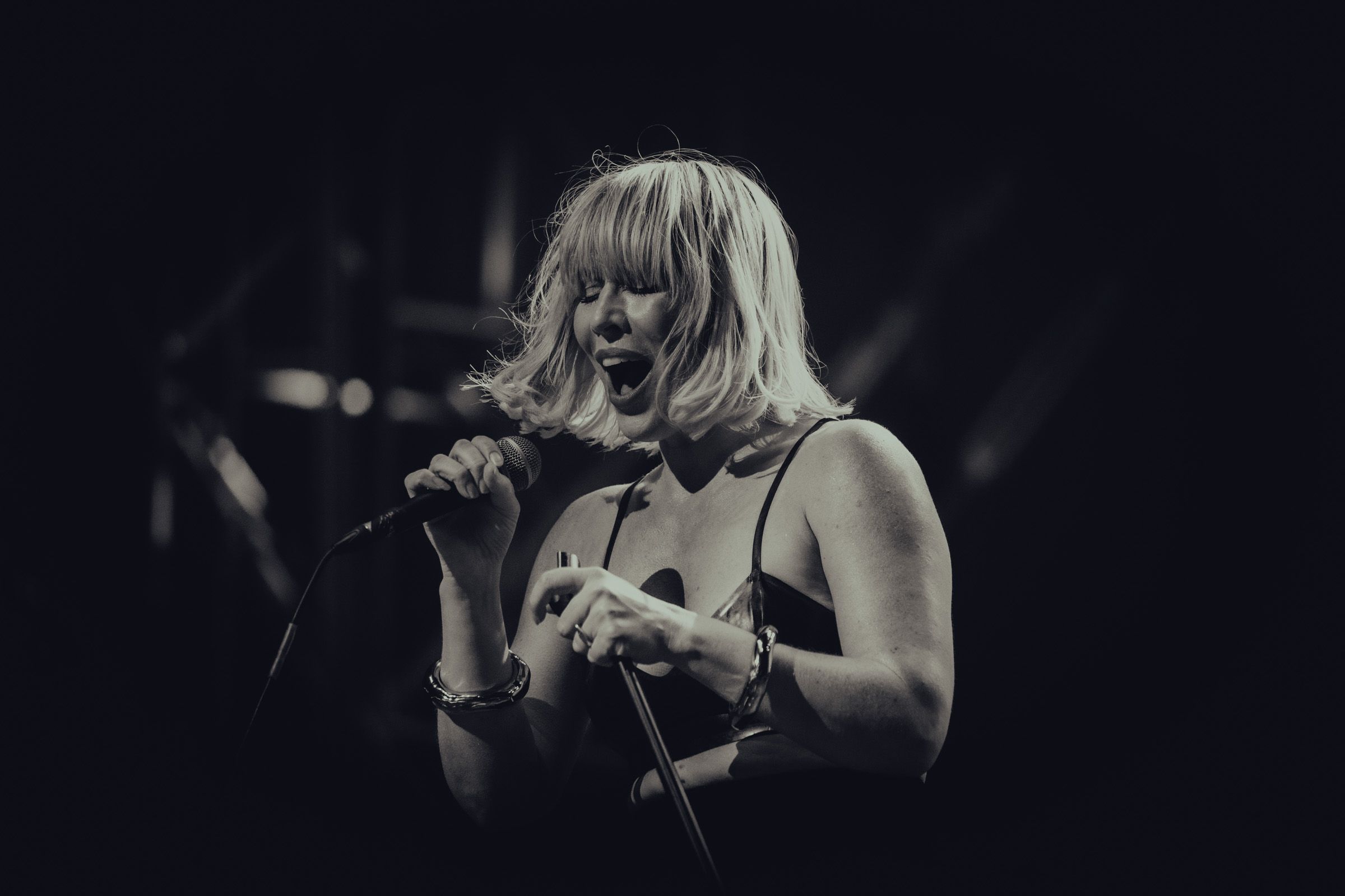Natasha Bedingfield Wrote 'Unwritten' for Her Little Brother. Now It Has 2 Billion Spotify Streams.