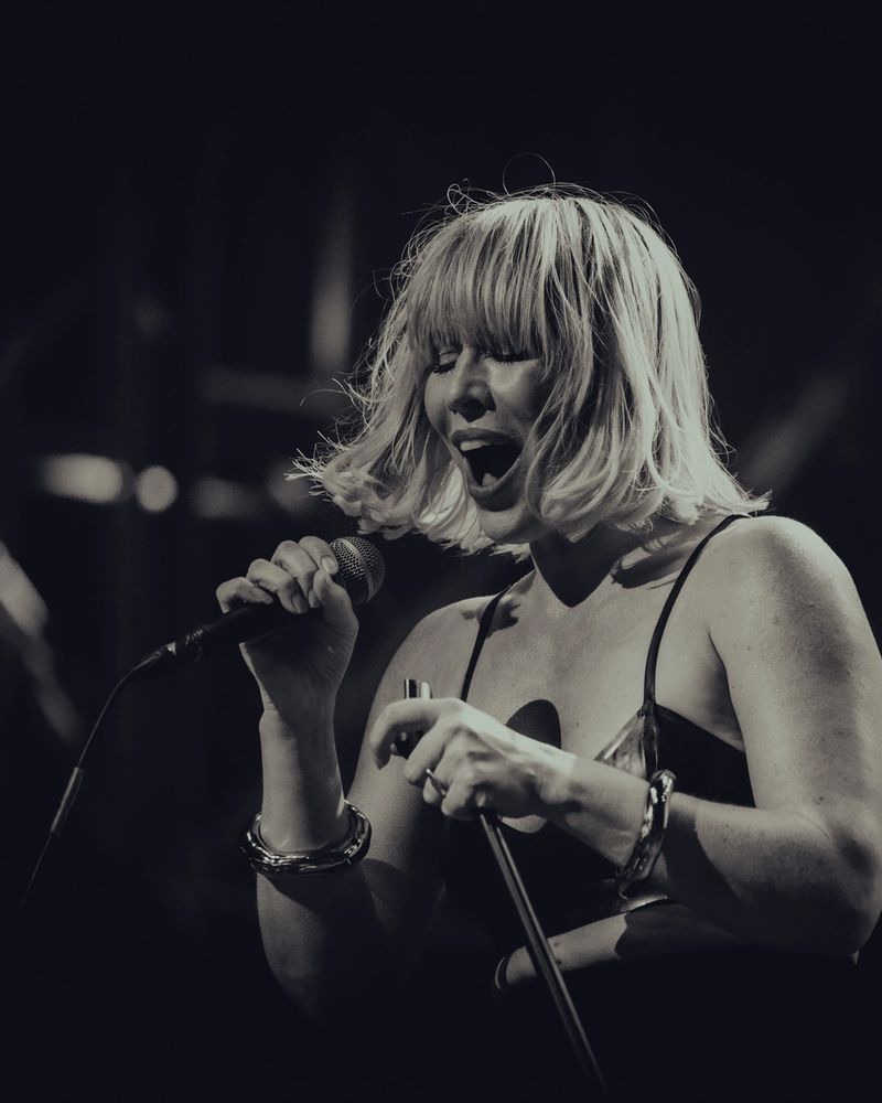 Natasha Bedingfield Wrote 'Unwritten' for Her Little Brother. Now It Has 2 Billion Spotify Streams.