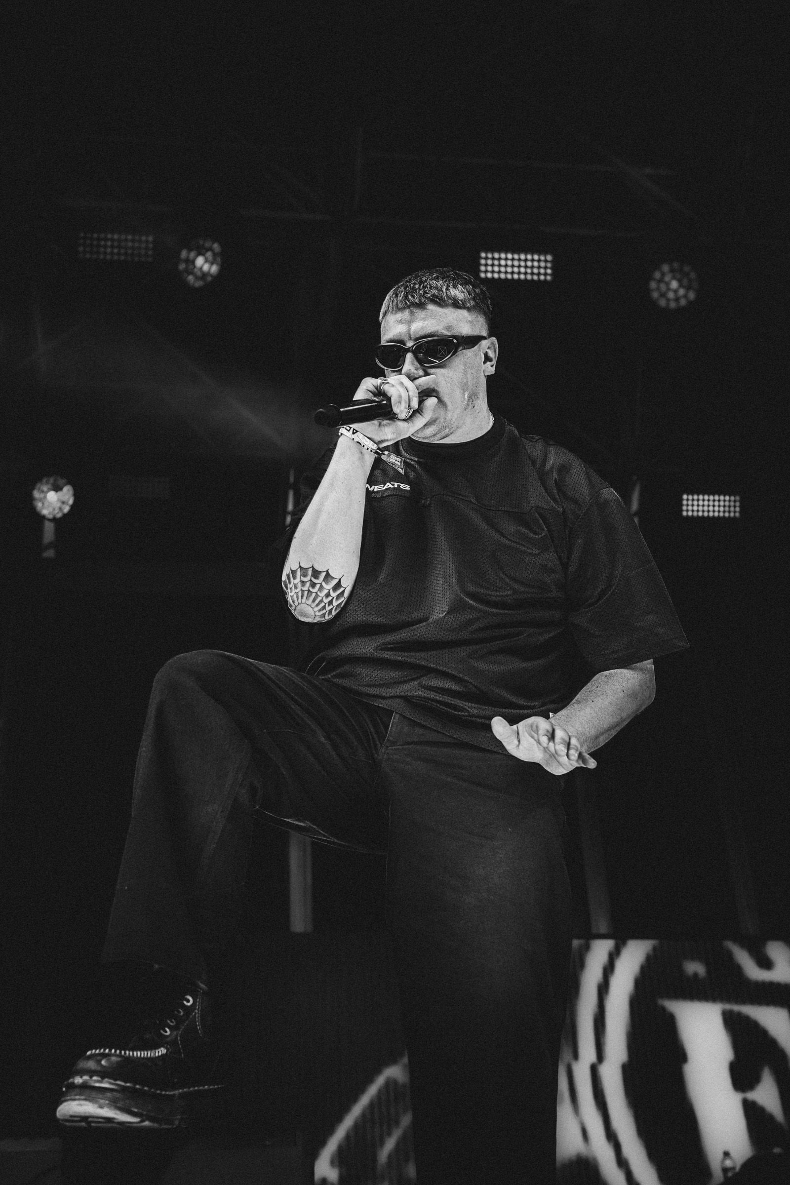 EV
