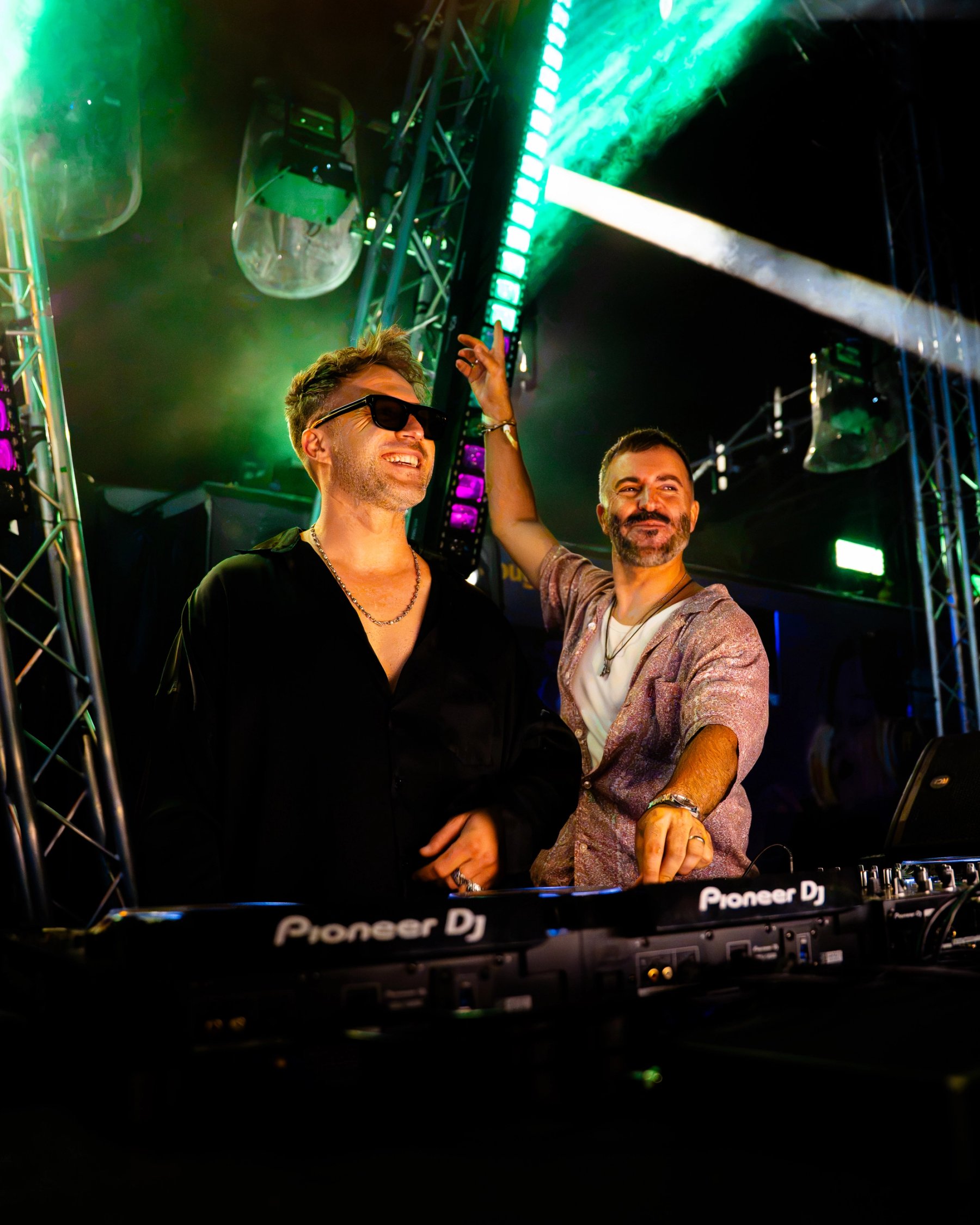Andrew Dum performing at UNTOLD festival