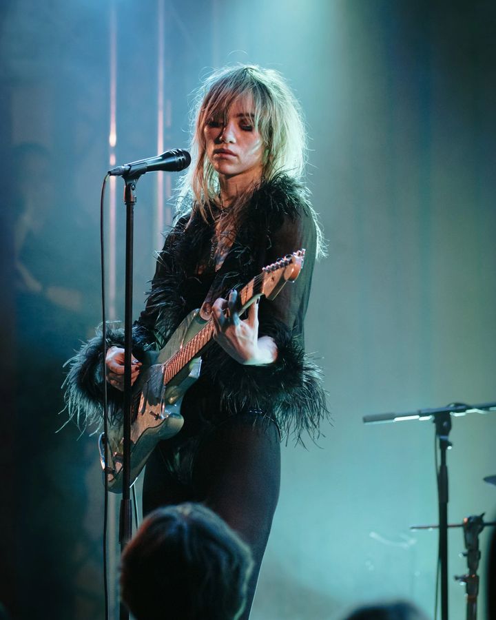 Suki Waterhouse