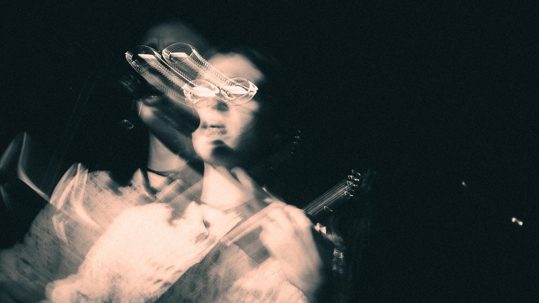 A borrowed bass and a stack of paper: Emma Harner and preyhound in Toronto
