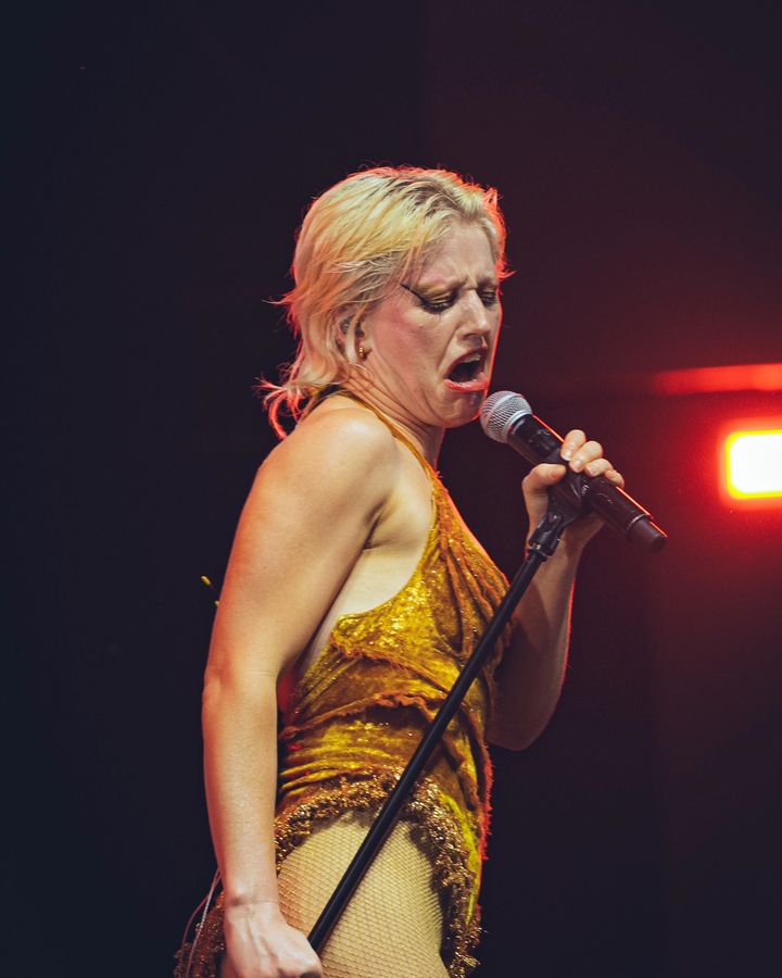 Amyl and the Sniffers