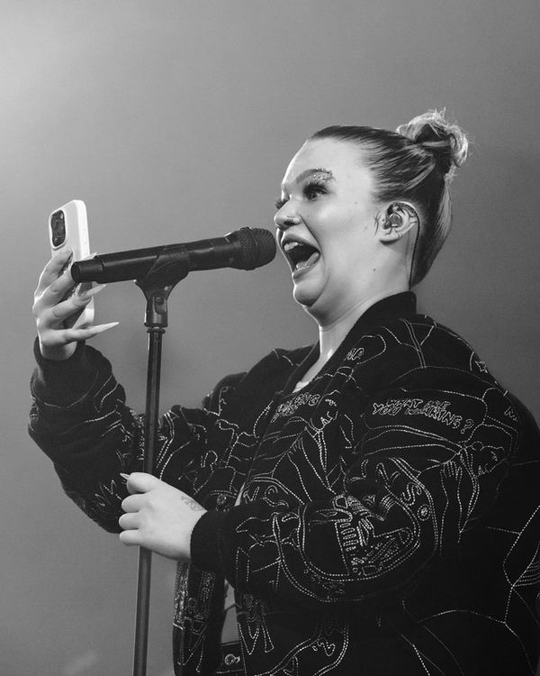Lola Young at Roskilde Festival