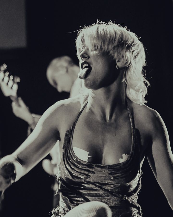 Amyl and the Sniffers