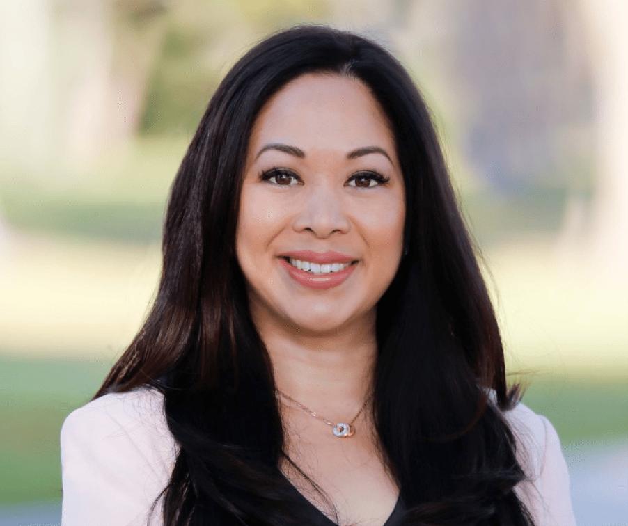 Photo of KW Agent Elizabeth Do