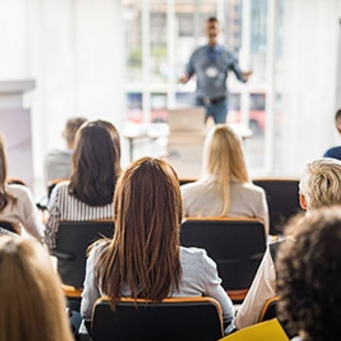 Live Training Events and Monthly Masterminds