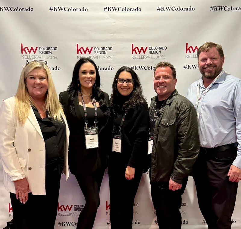 KWRI Leaders in a group photo at KW Colorado