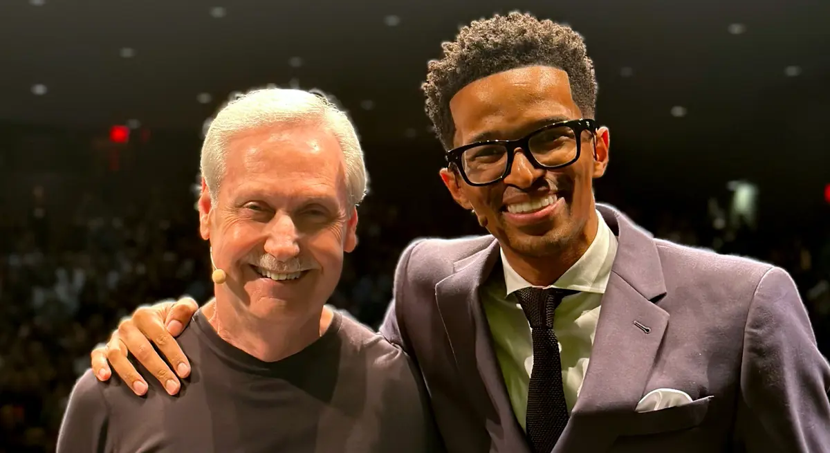 Default image description