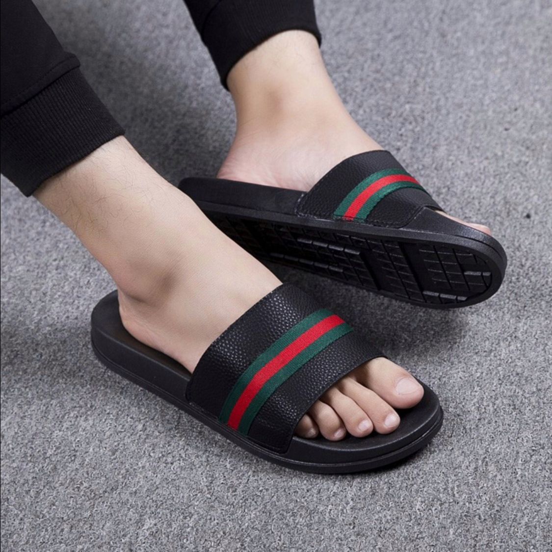 Pure Leather Style Slippers For Men's Trendy Fashionable High Quality Waterproof Chappal For Men Vintage Sliders - Image 1