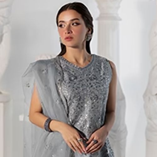 Artificial Plants & Vases