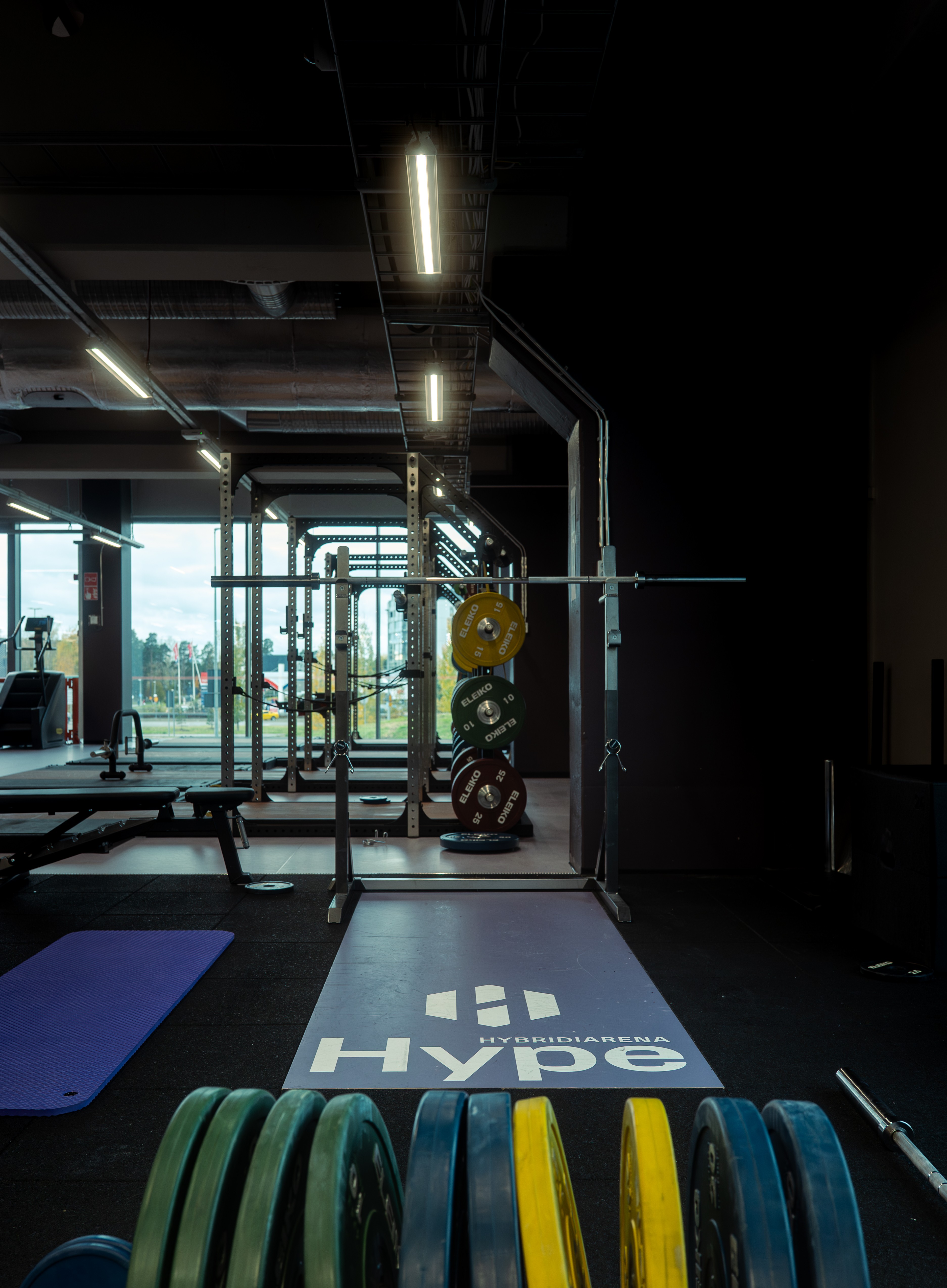 Pääsiäisen poikkeukset: Aukioloajat ja ryhmäliikunta