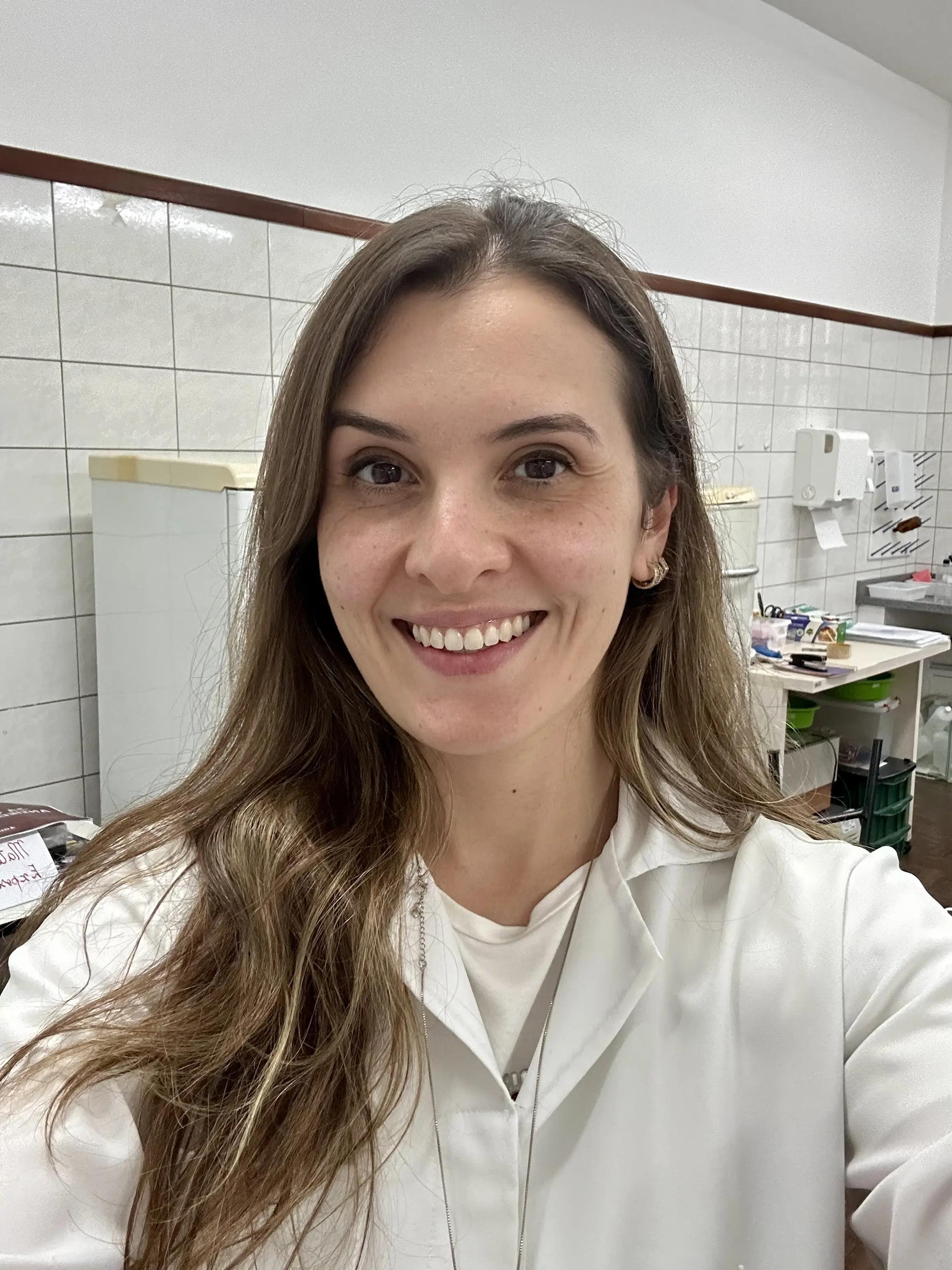 Dra. Raquel Dal Sasso Freitas