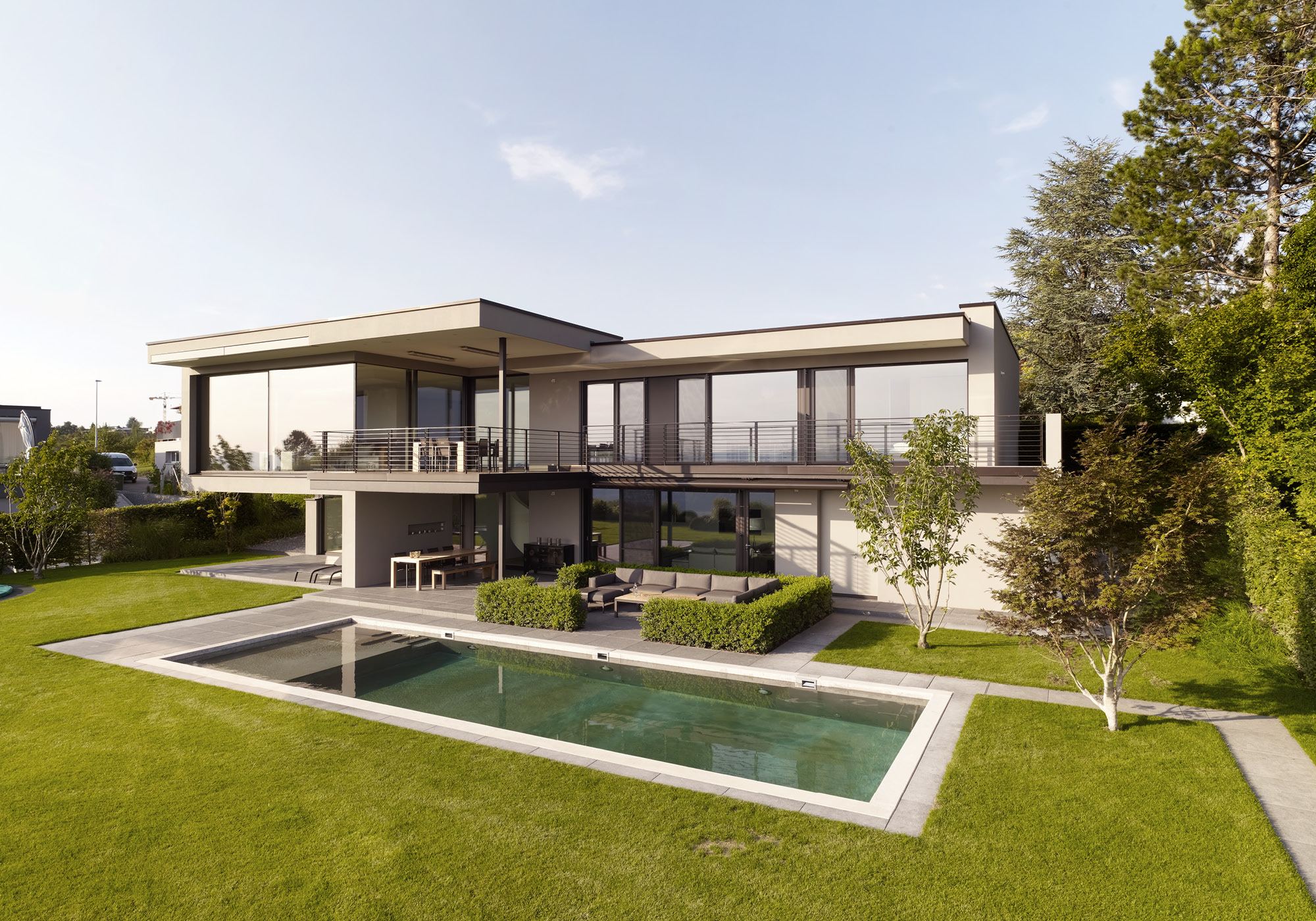 House with pool and garden – Single-family house in Oberwil-Lieli