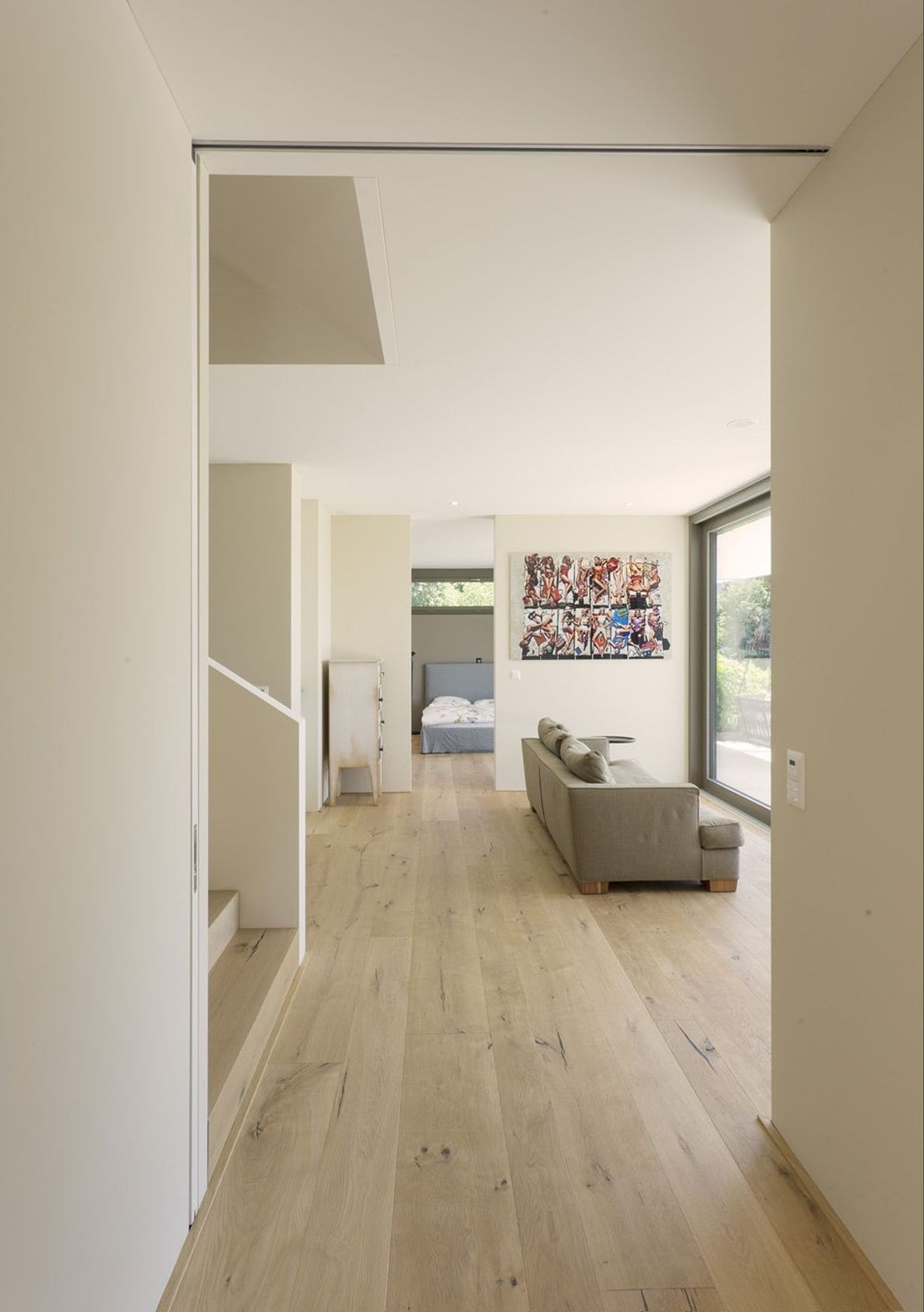 View from the hallway into the living room – Single-family house in Uitikon