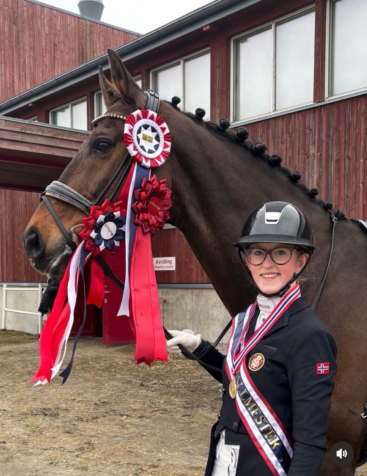 hest / Norges Rytterforbund / dressur / Celine Granli