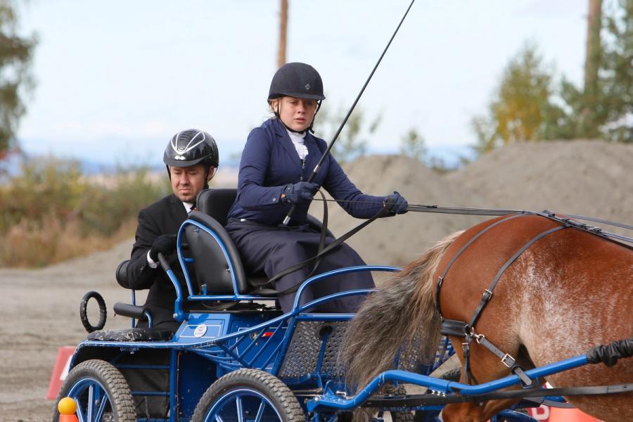 Adriana med Joakim Lund Støen/ kjøring/ NRYF