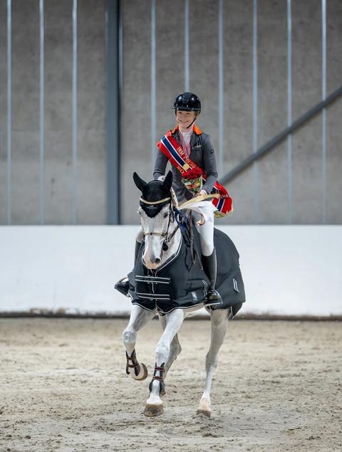 Siri Endresen / hest / Norges Rytterforbund