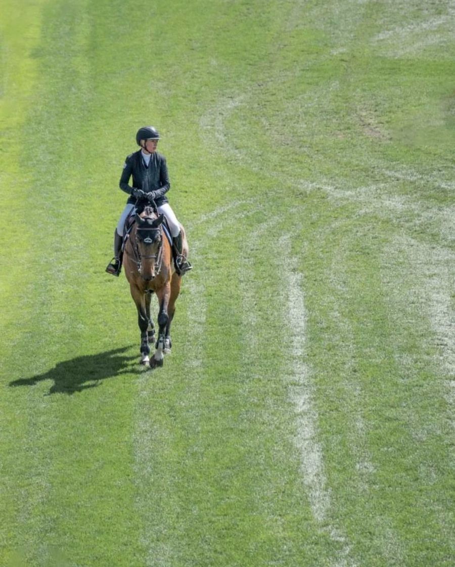 Jenny Krogsæter/ sprang/ hest/NRYF