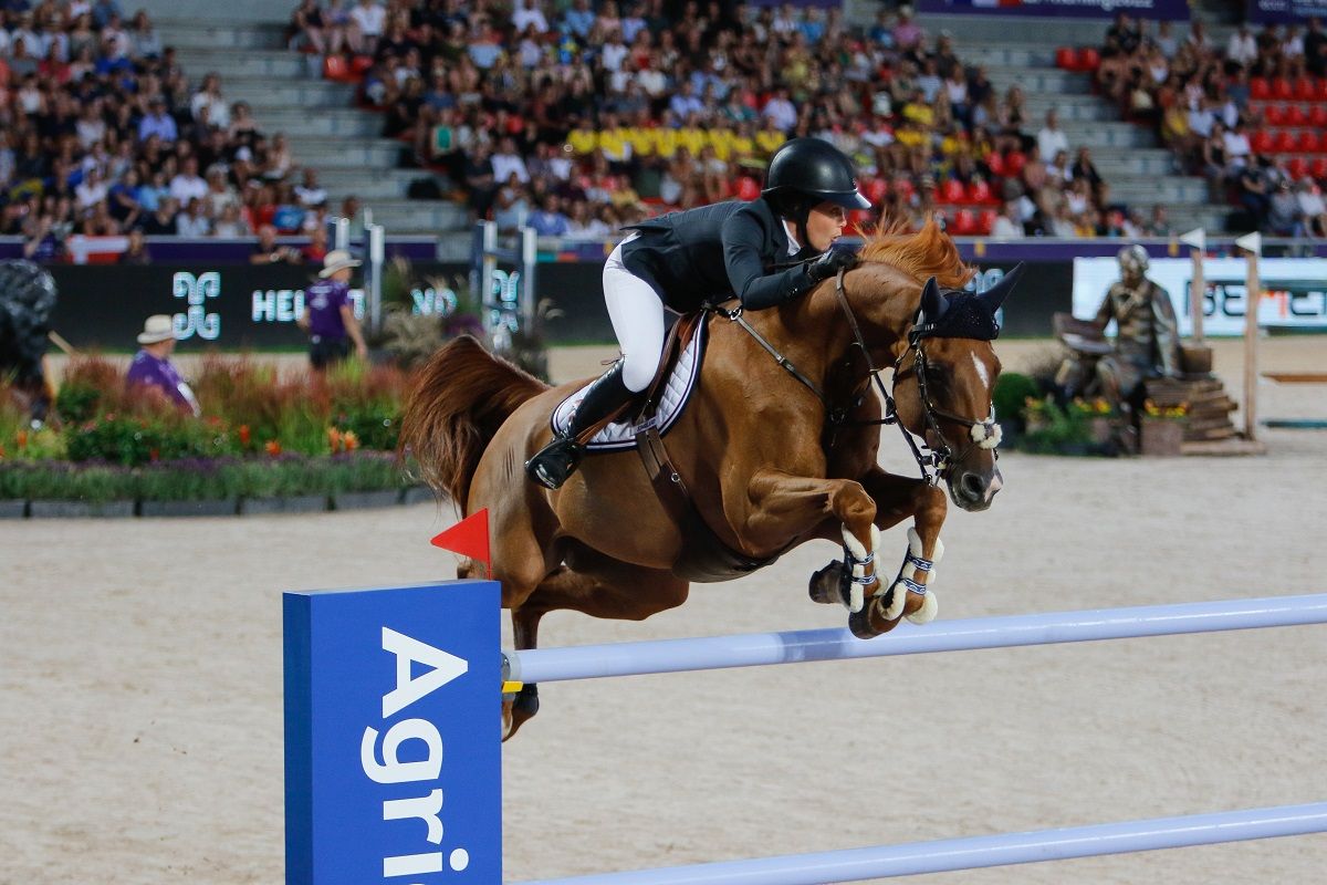 Victoria Gulliksen / sprang / Hest / world cup / Norges Rytterforbund