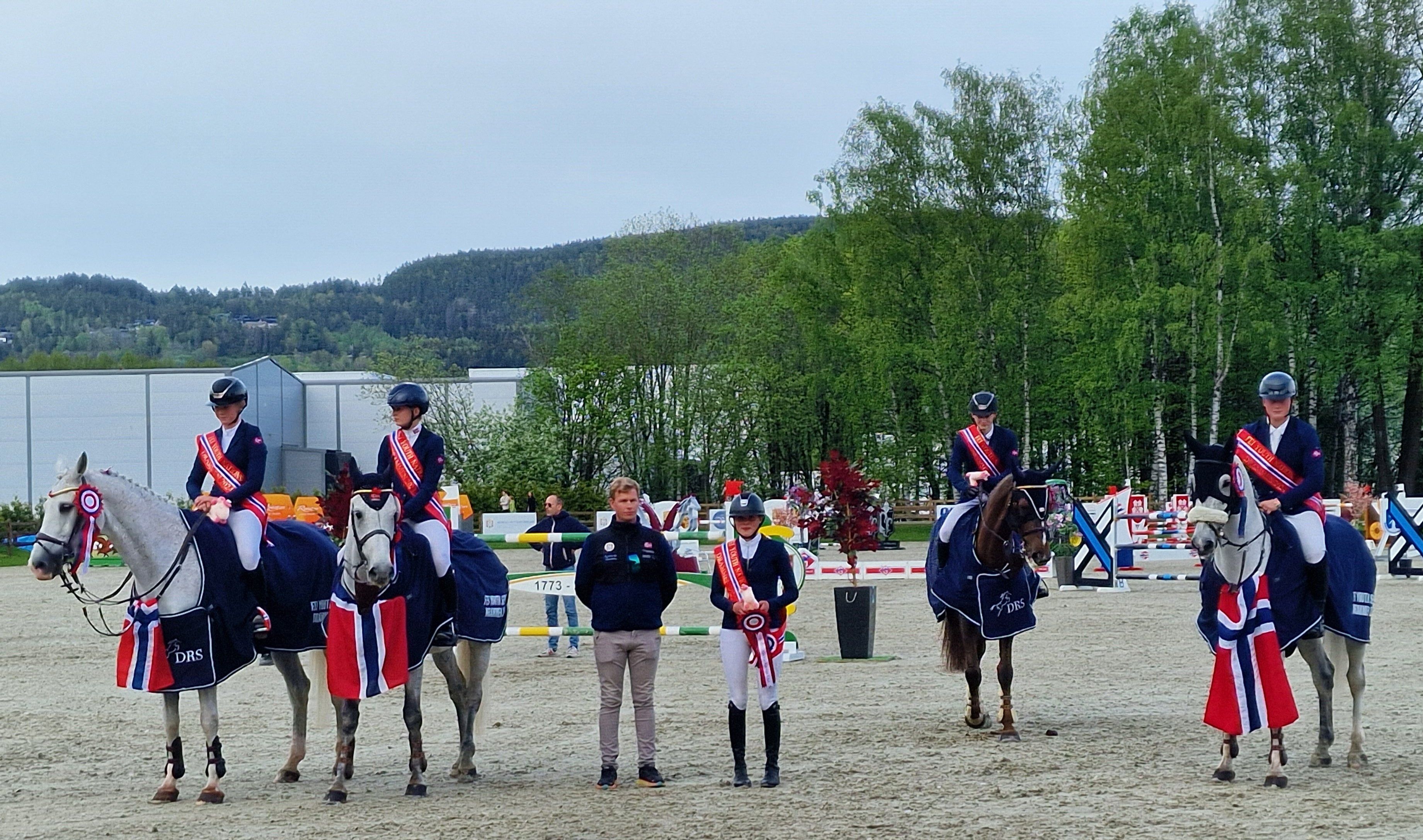 Juniorlag NC/ sprang/ NRYF