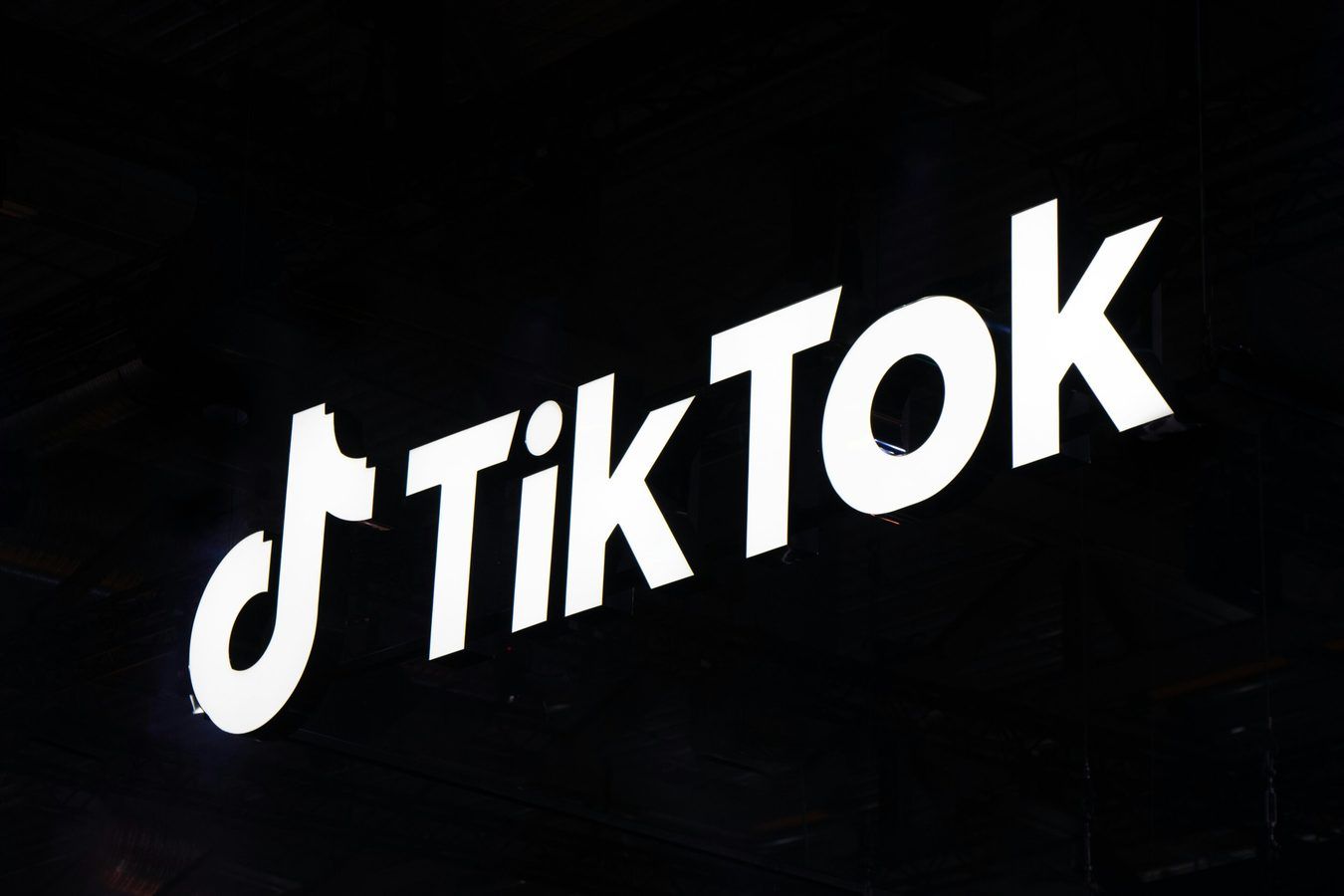 TikTok patarimai apie psichikos sveikatą klaidina jaunimą