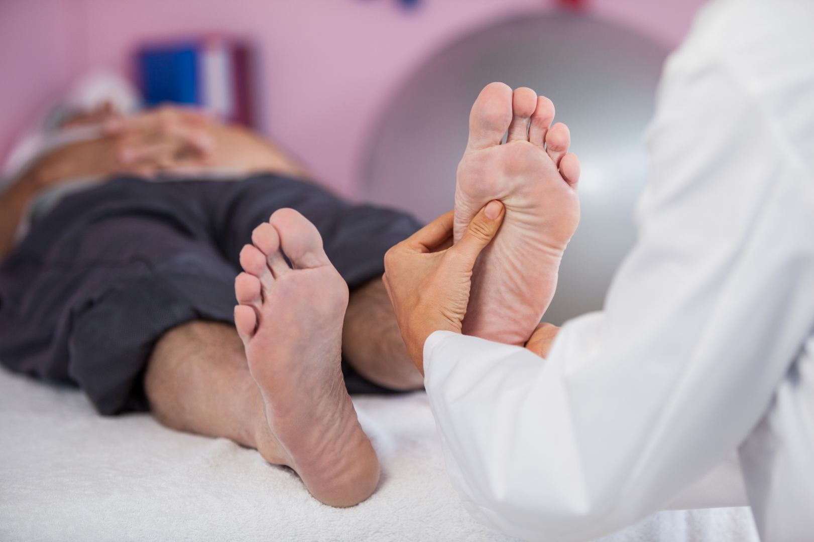 Pragulos: Simptomai, priežastys, gydymas, prevencija